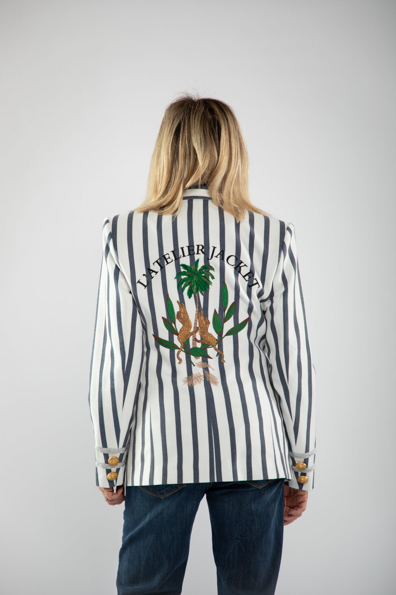 Le Cruel. Blazer bianco e blu-70%