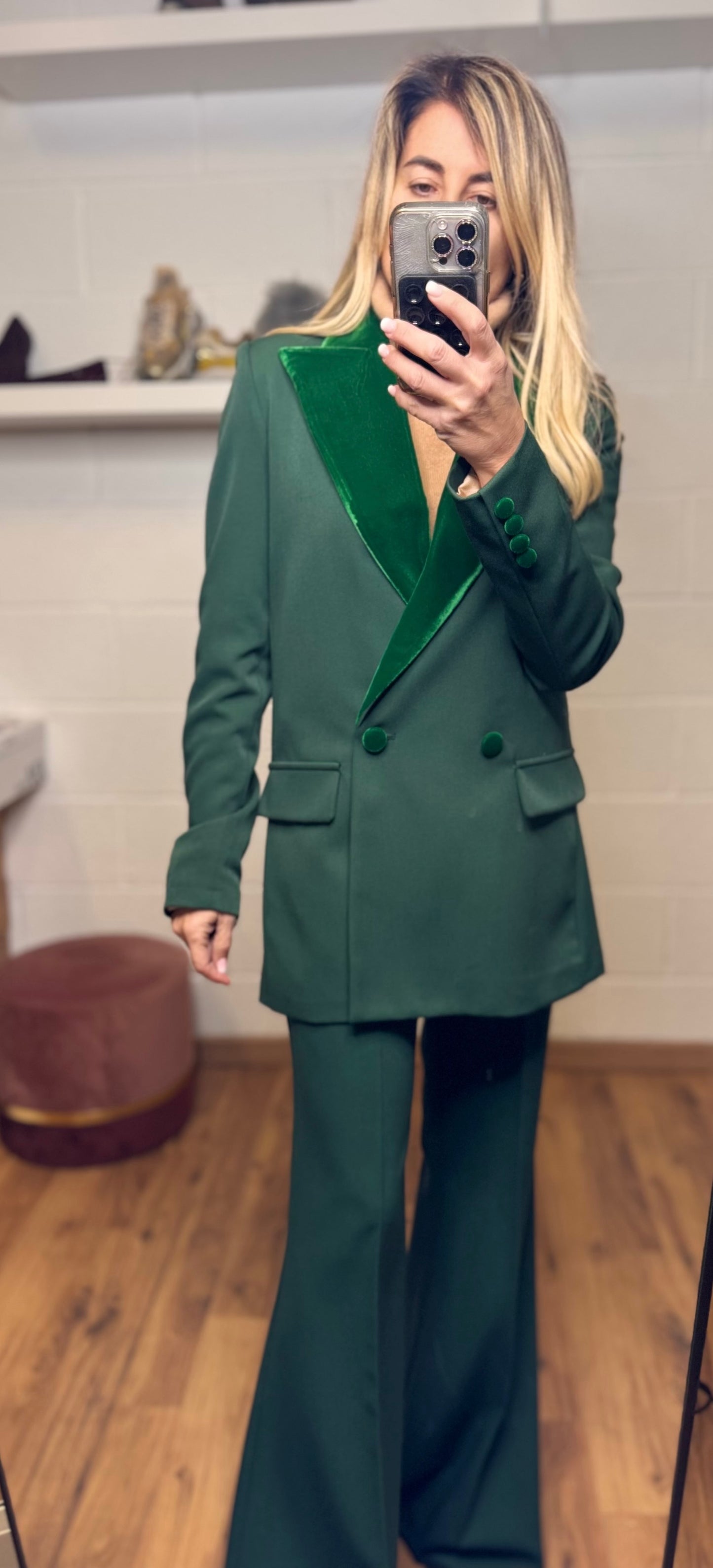 Mimi et mama. Completo verde