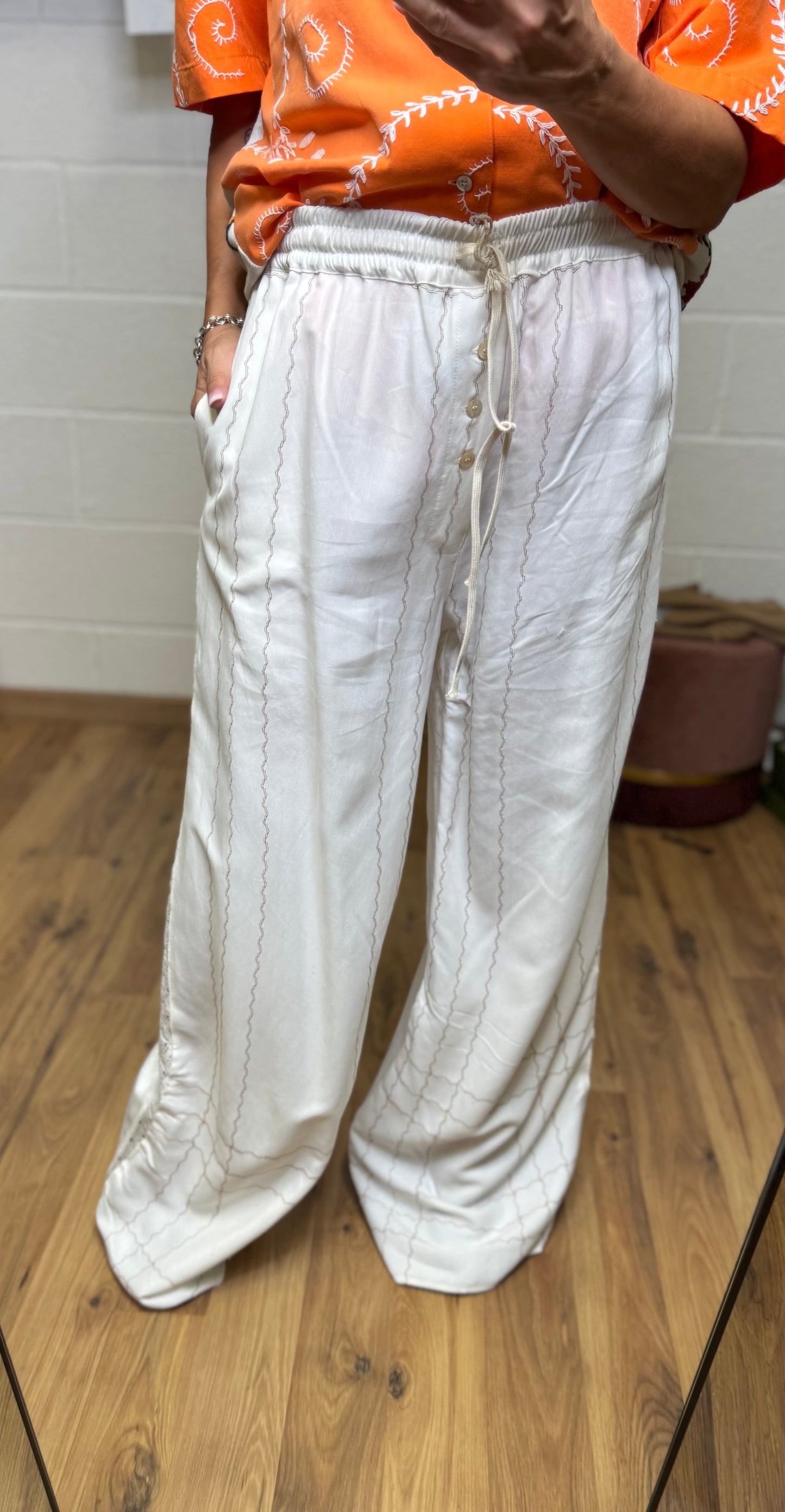 Front Street. Pantaloni palazzo-60%