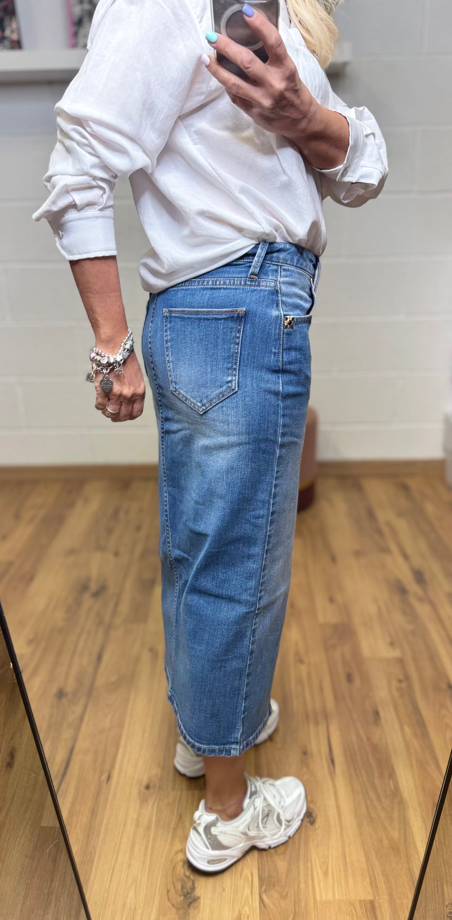 DB soul. Gonna denim