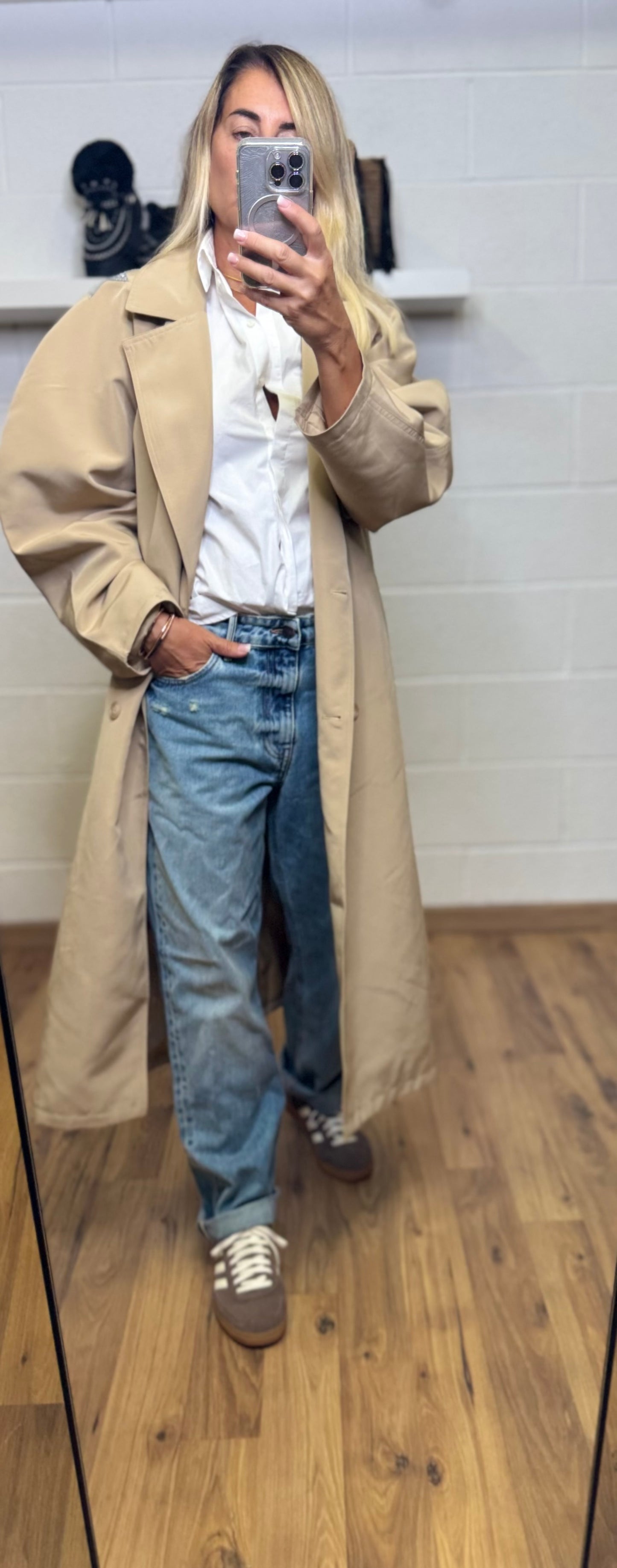 Mimietmama. Trench camel