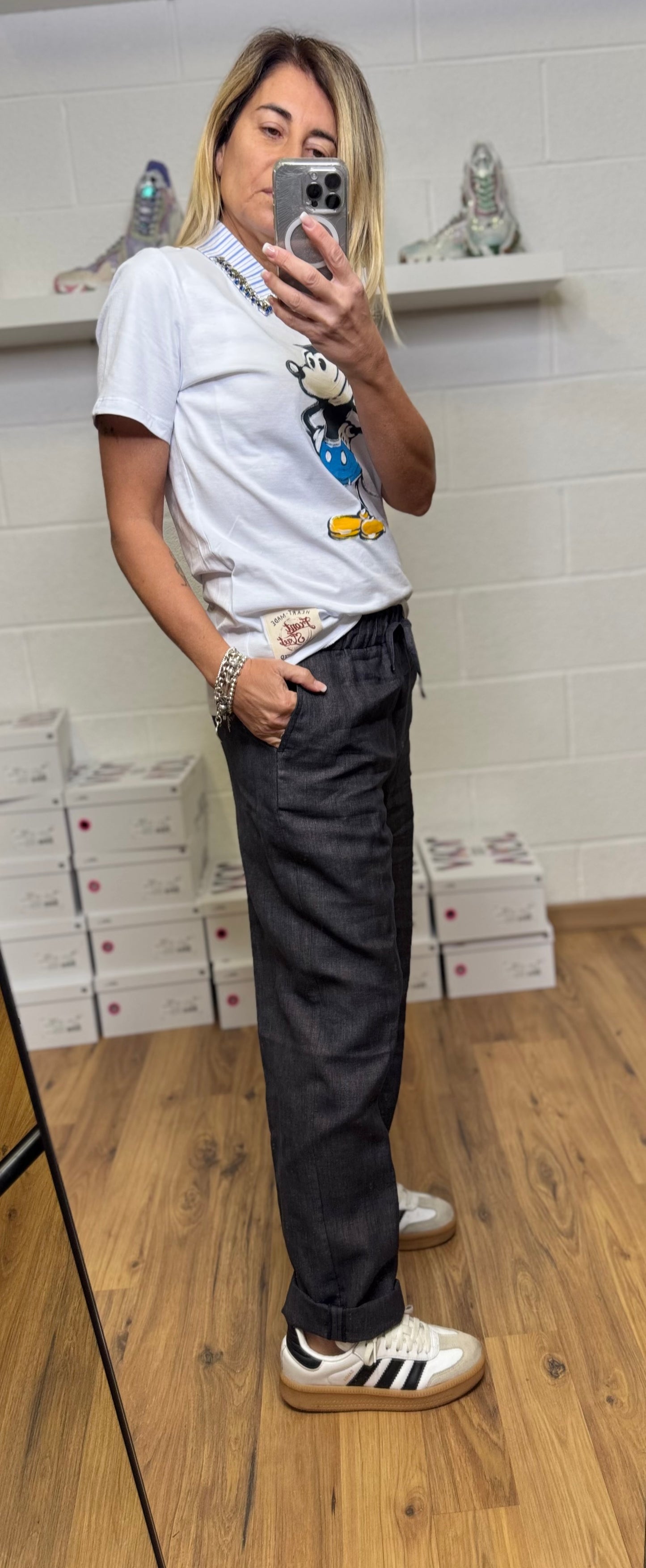 Myths. Pantalone grigio