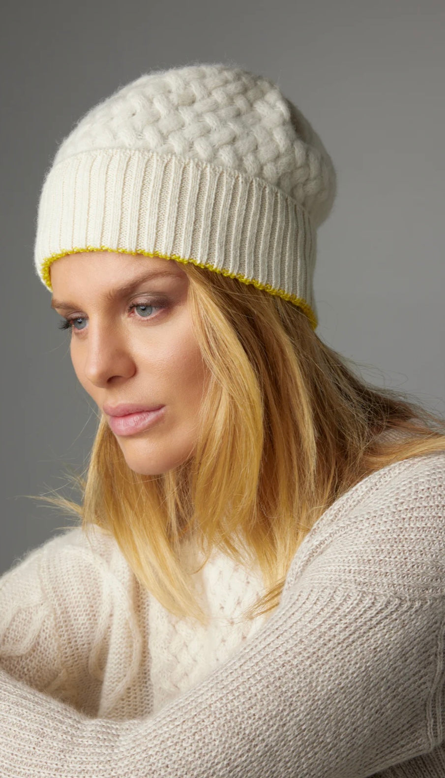 Gensami. Cappello bianco latte-50%