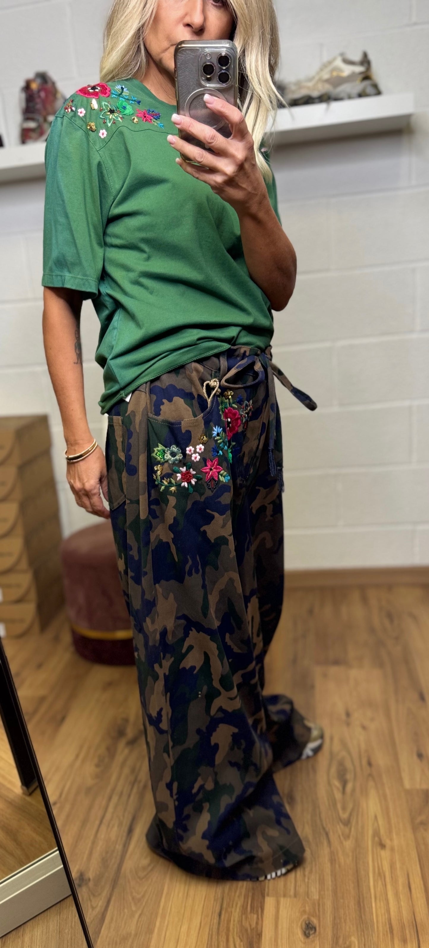 Front Street. T-shirt verde