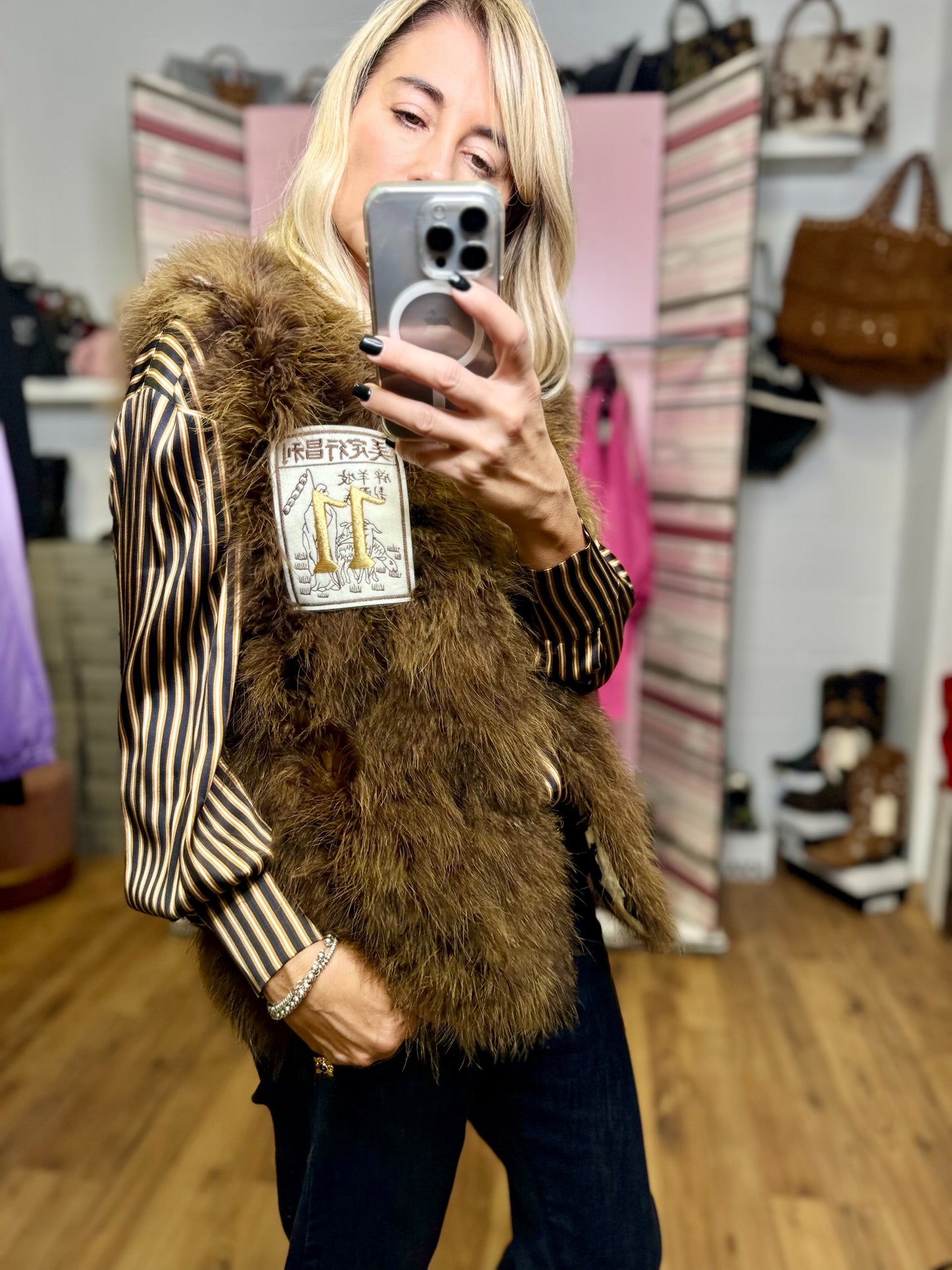 11loveisglamour. Gilet marrone-50%