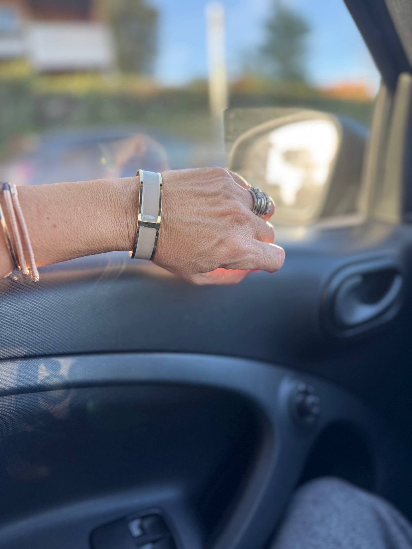 Marri Cortona. Bracciale smalto M sand