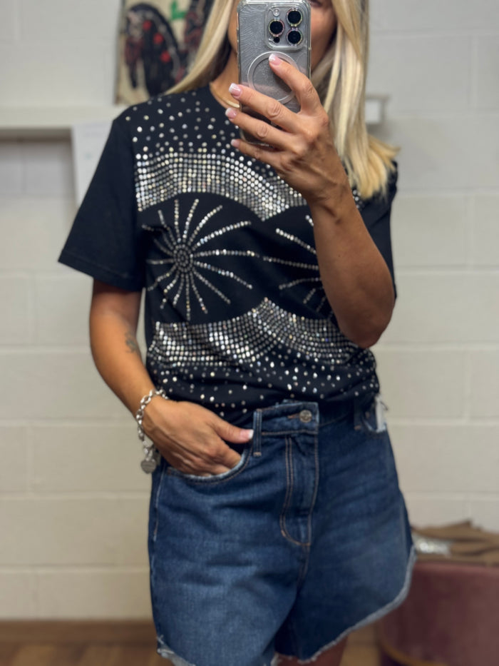 Eva Boutique 21, 11loveisglamour. T-shirt nera -70%