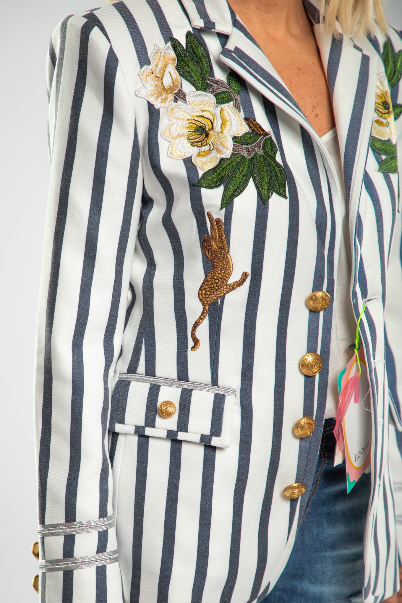Le Cruel. Blazer bianco e blu-70%