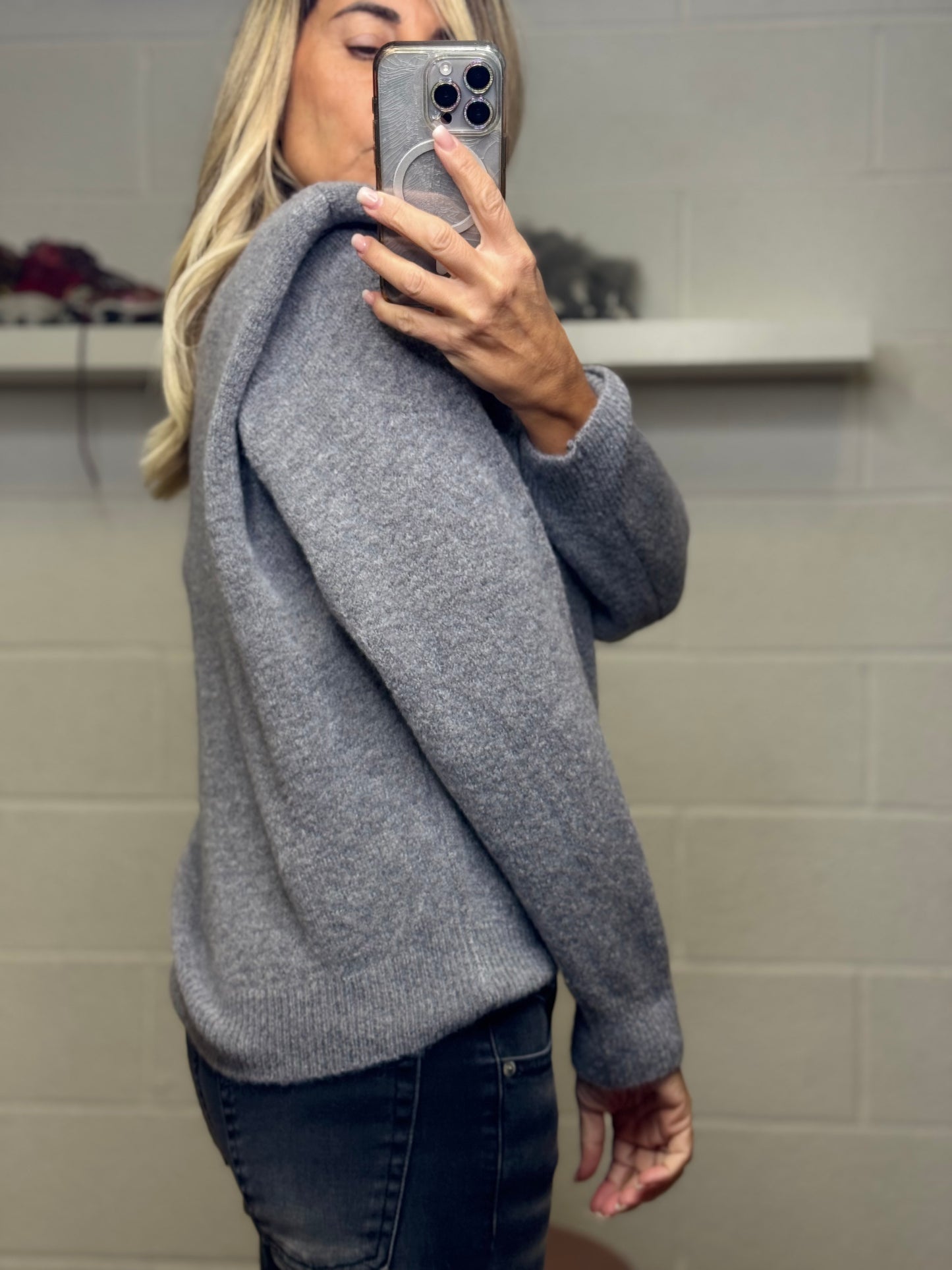 Dixie. Pull con spalline grigio