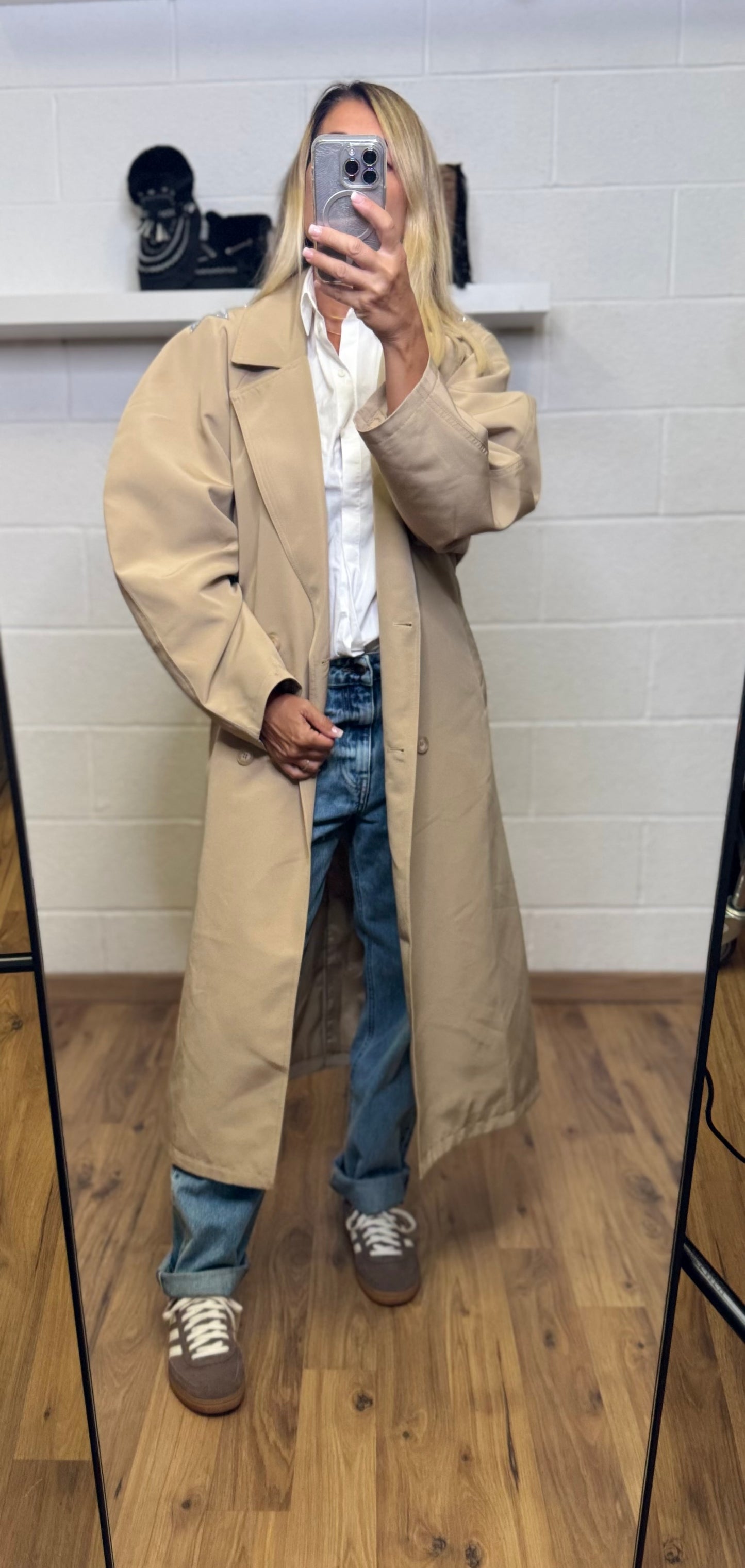 Mimietmama. Trench camel