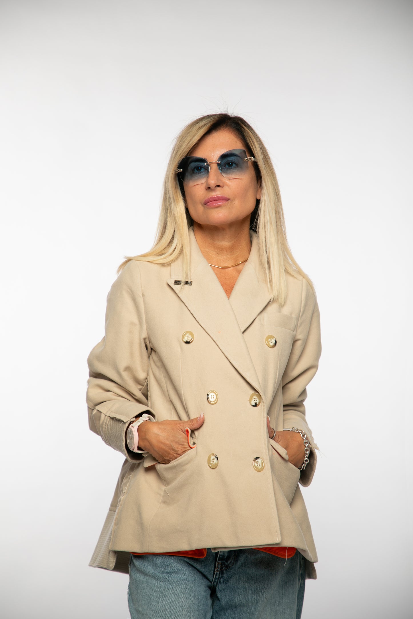 Front Street. Blazer panna