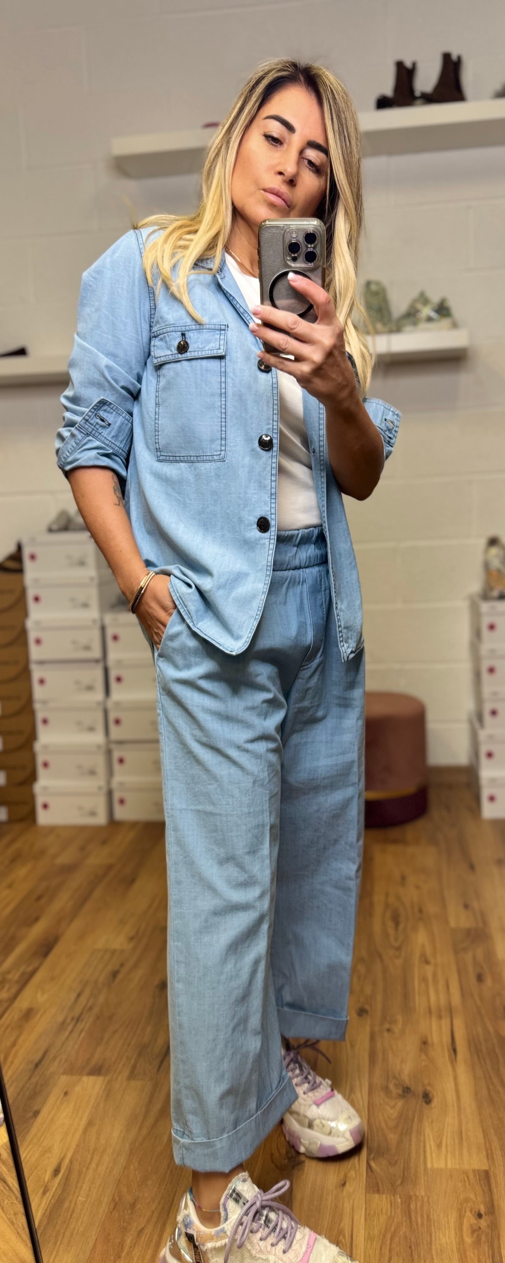 Myths. Giacca camicia in chambray light.-50%
