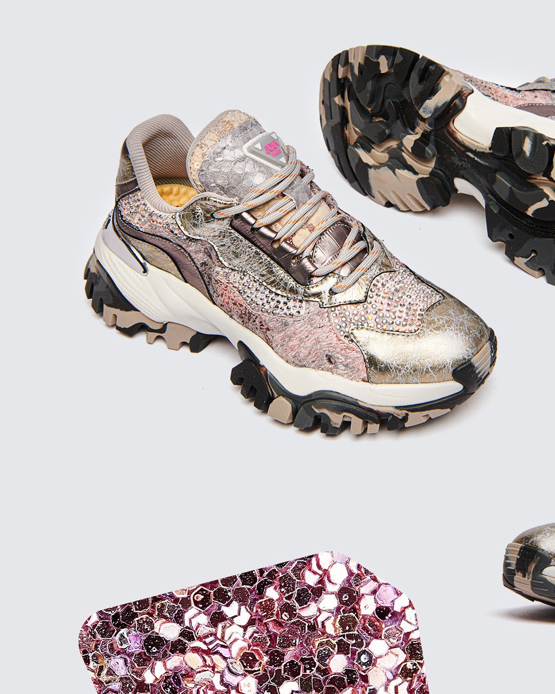 Joia Paris. Sneakers silver white