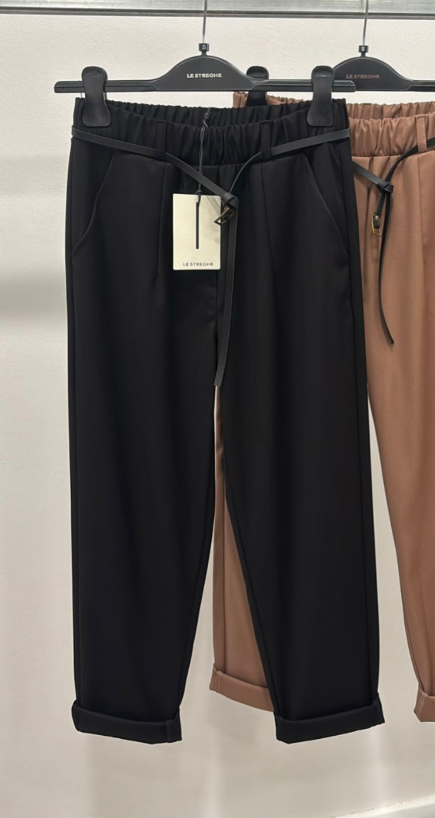 Le Streghe. Pantalone nero