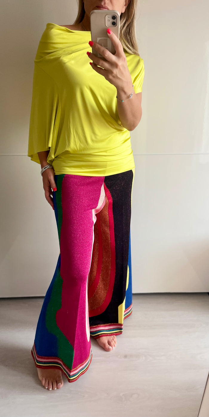 Eva Boutique 21, Circus hotel . Maglia gialla