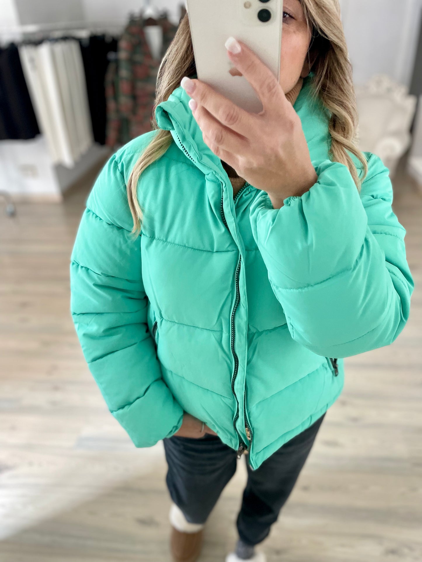 Glamorous. Piumino verde menta.-70%