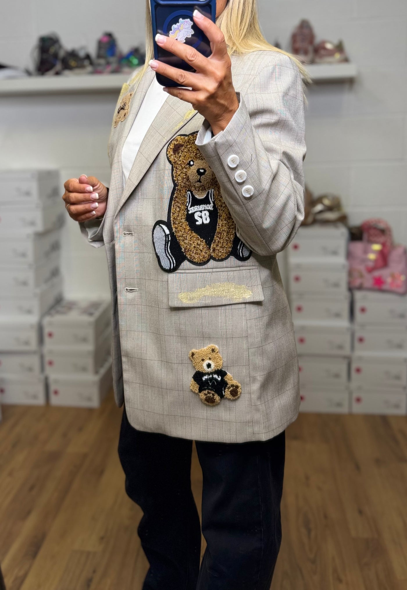 Abpink. Blazer check con patch Teddy