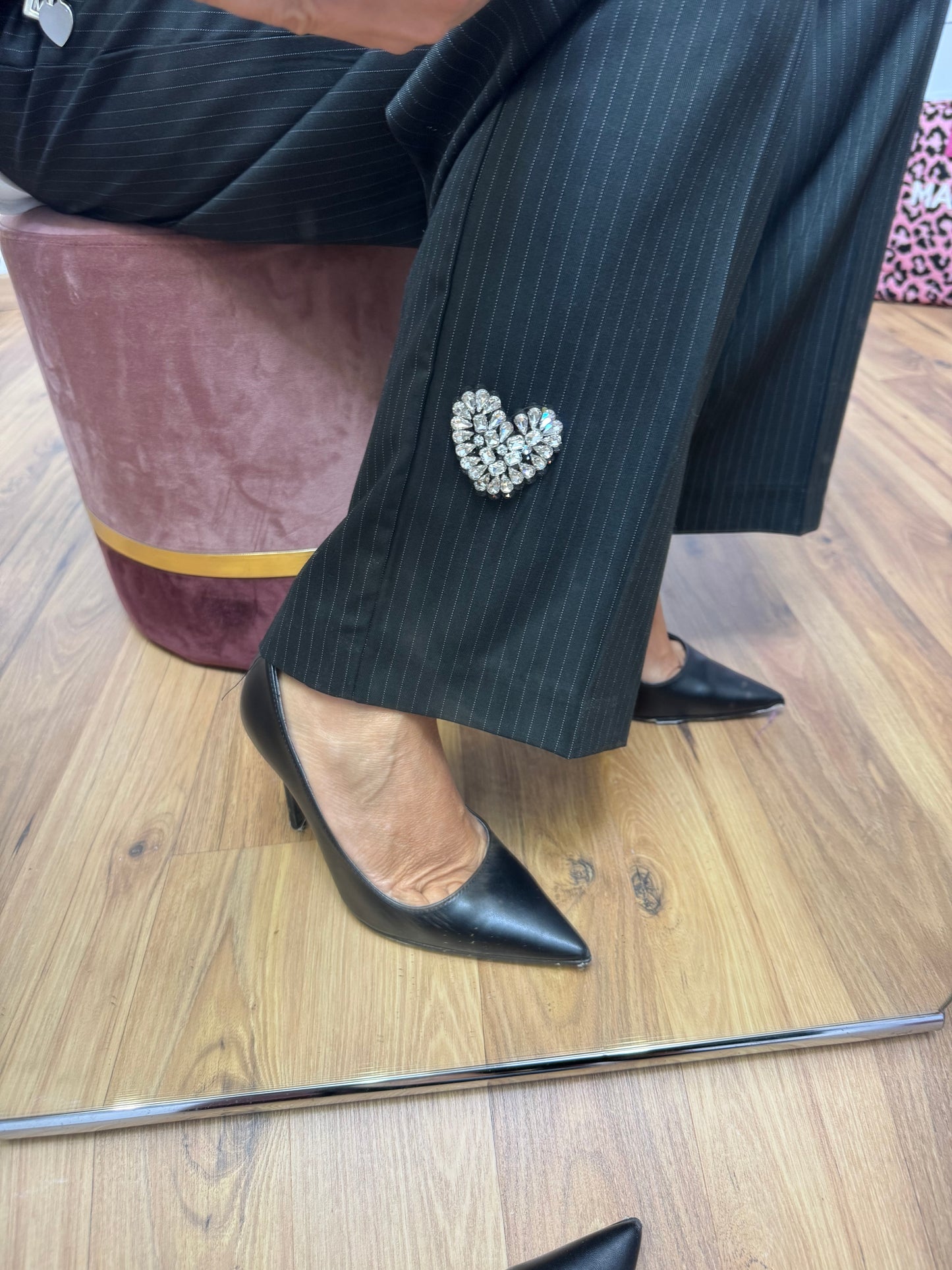 Front Street. Pantalone gessato