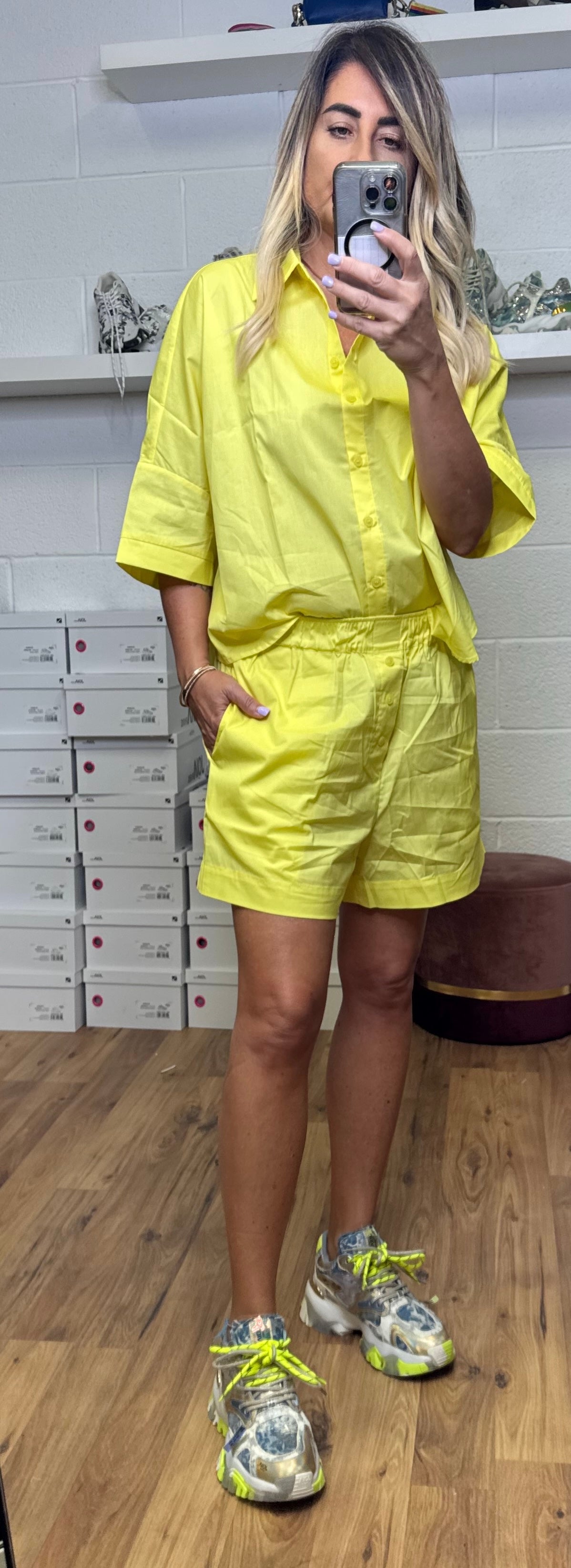 Emma Red. Bermuda giallo-40%