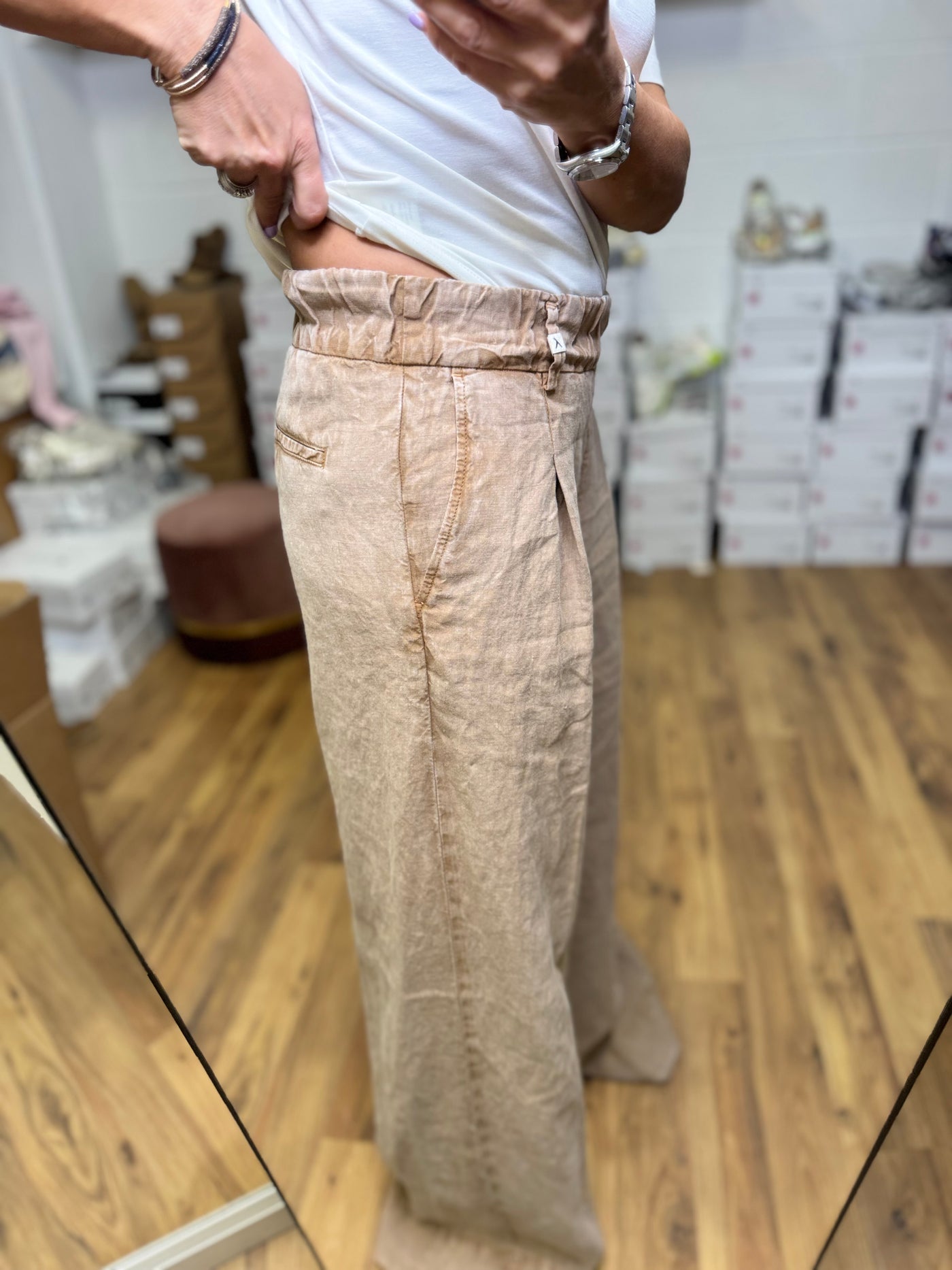 Myths. Panta palazzo in lino.-50%