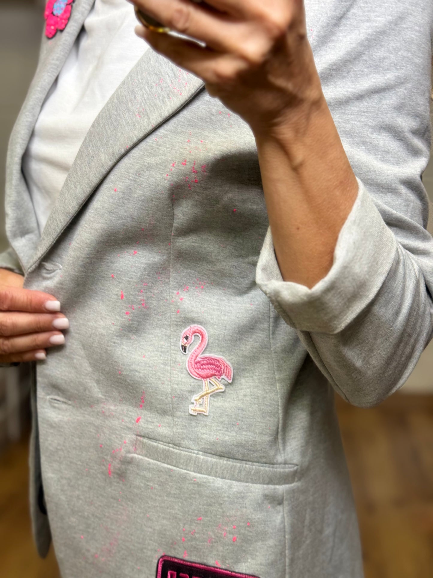 AB Pink. Completo in cotone garzato grigio