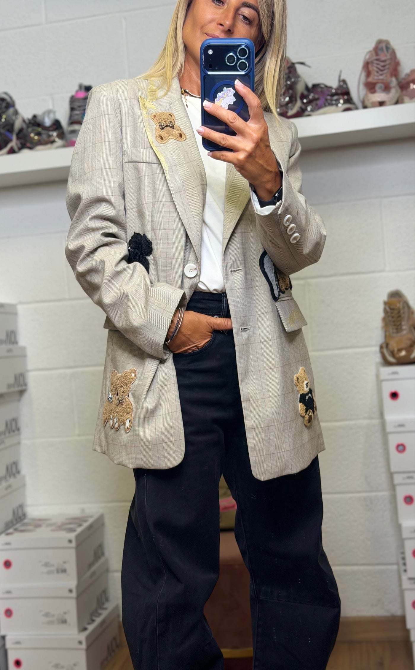 Abpink. Blazer check con patch Teddy