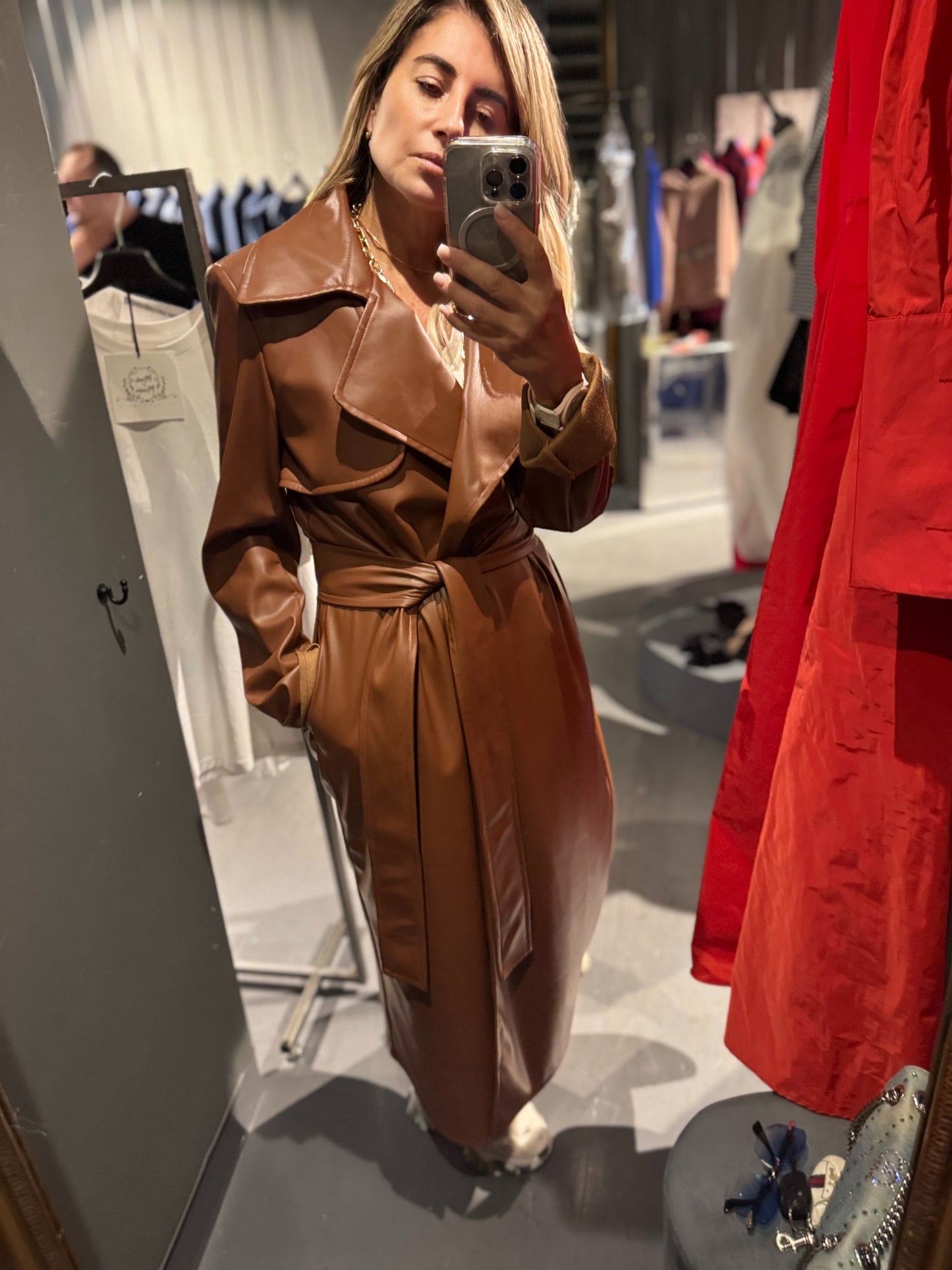 Mimi et mama. Trench champagne mood