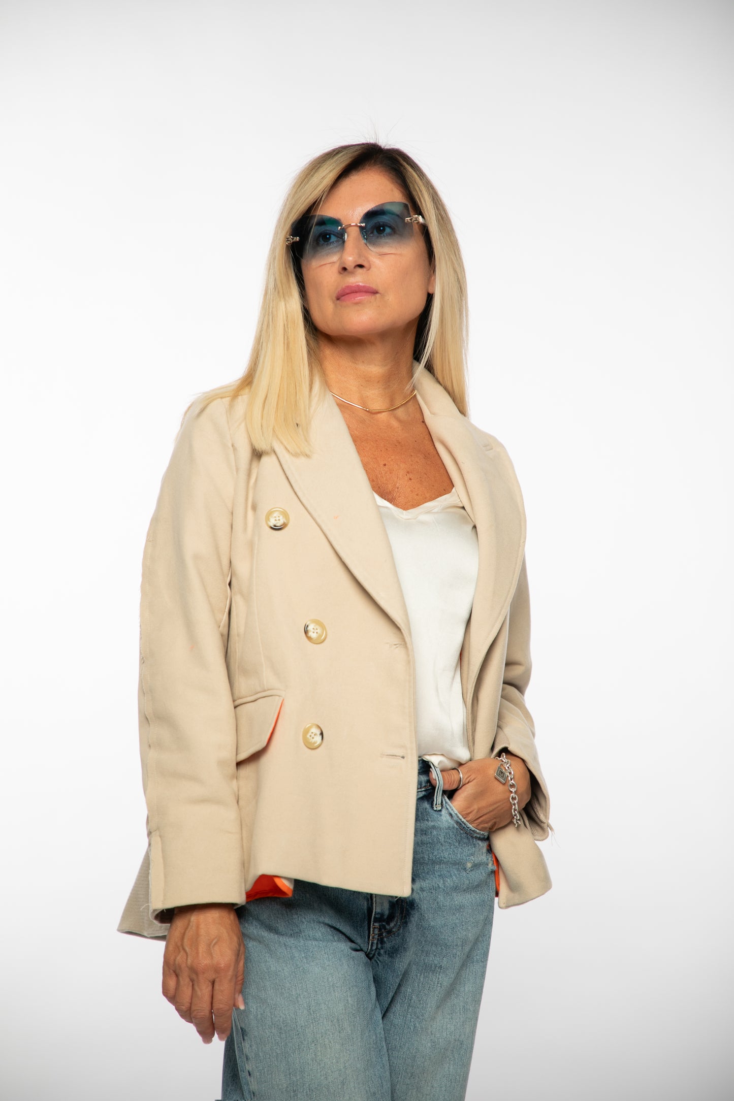 Front Street. Blazer panna