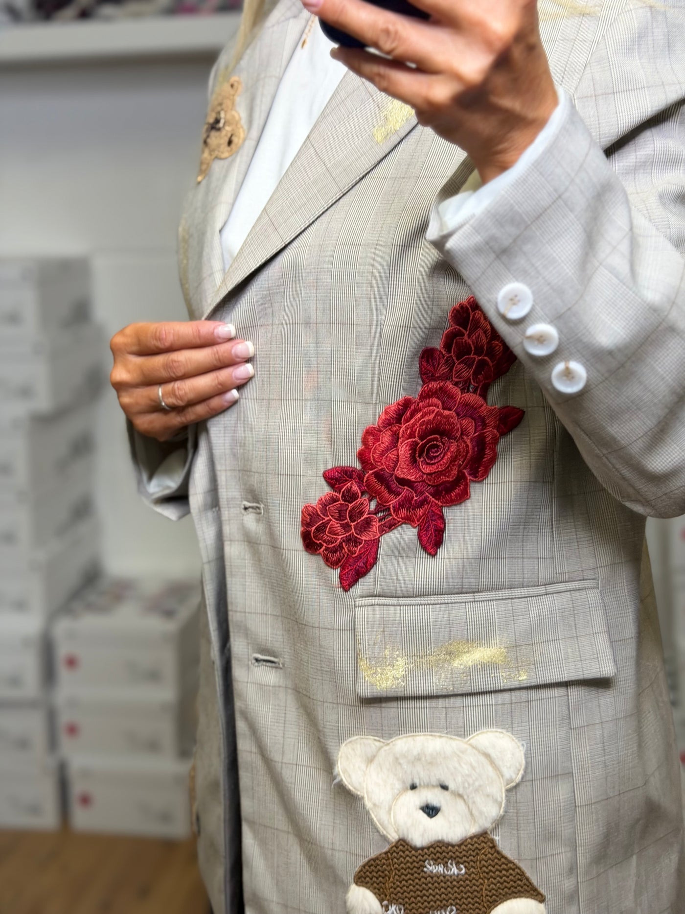 Abpink. Blazer check con patch Teddy