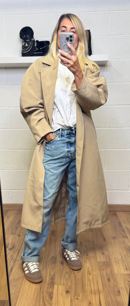 Mimietmama. Trench camel