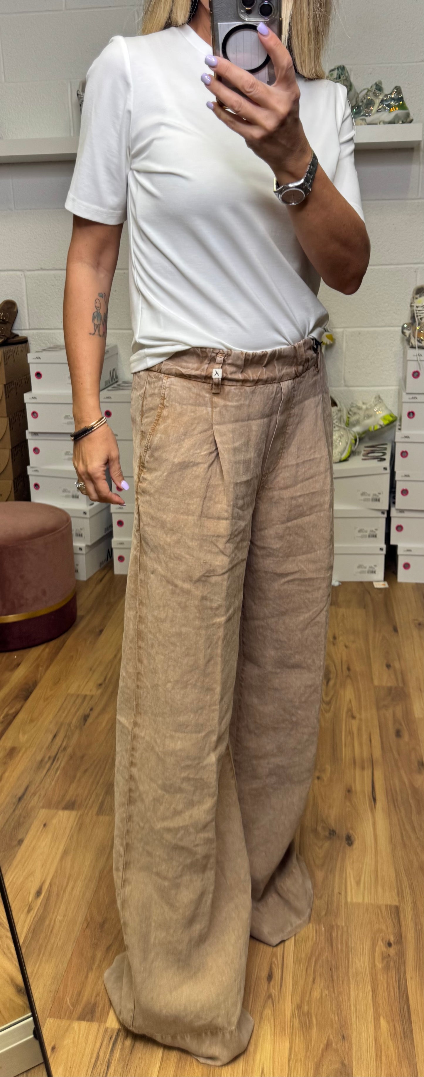 Myths. Panta palazzo in lino.-30%