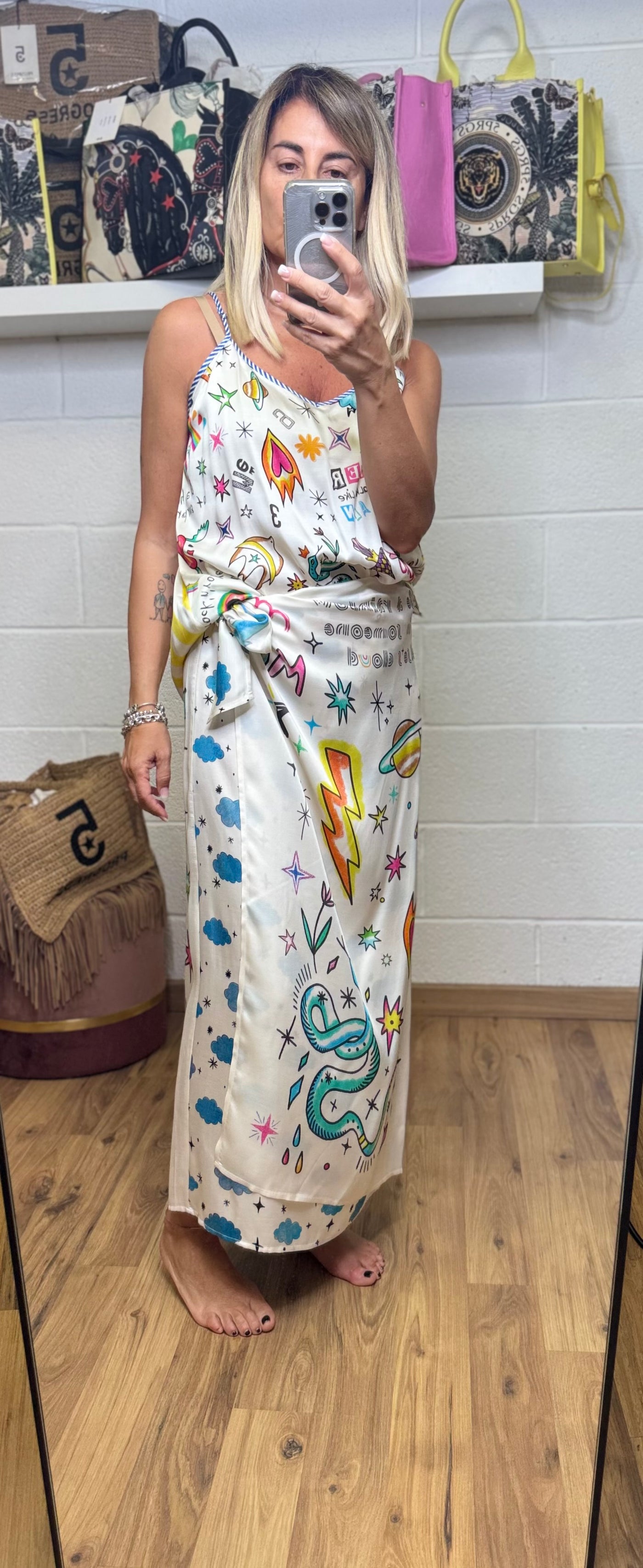 Me369. Skirt enlightenment-70%
