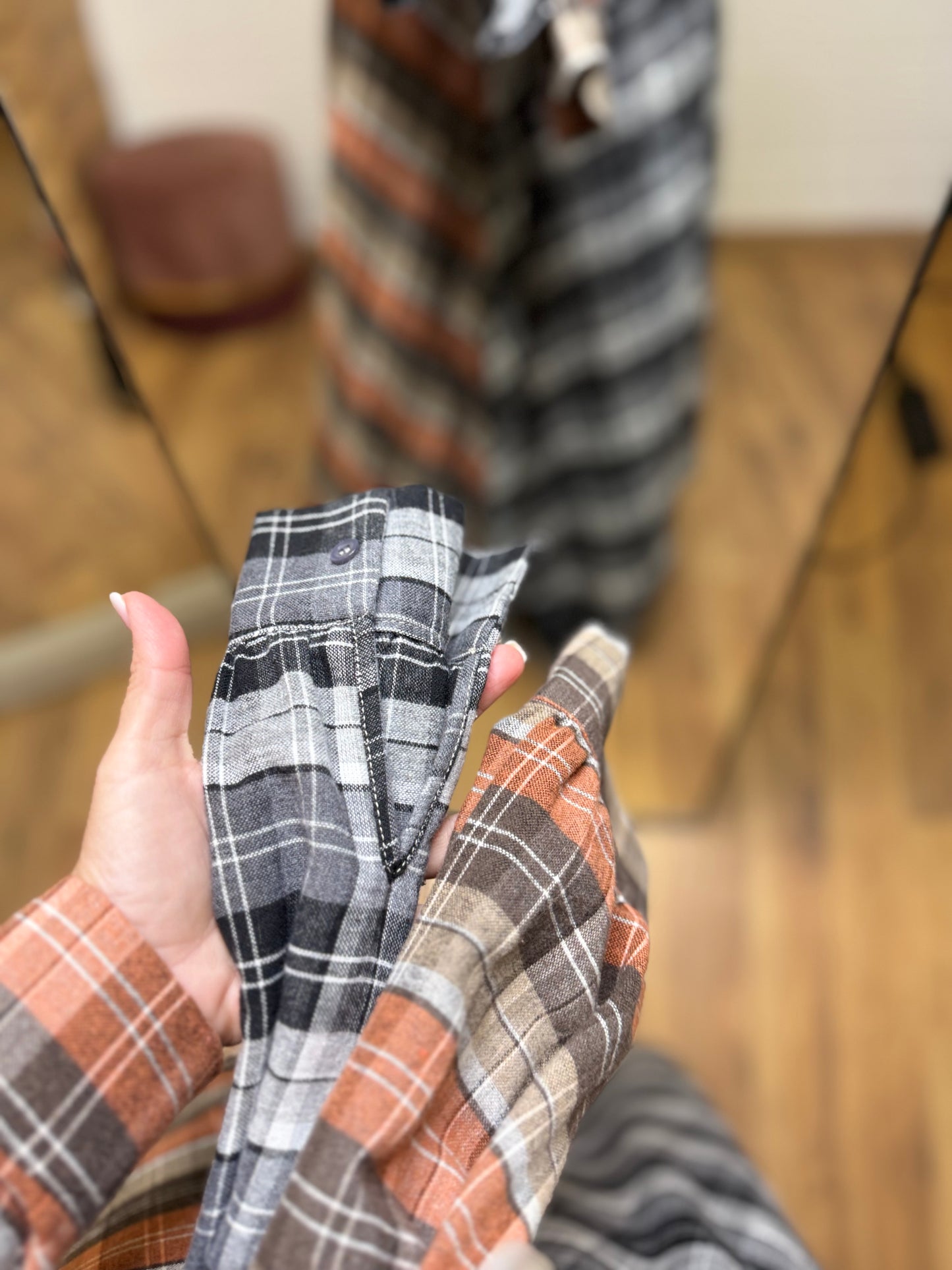 Le Streghe. Gonna in check-50%