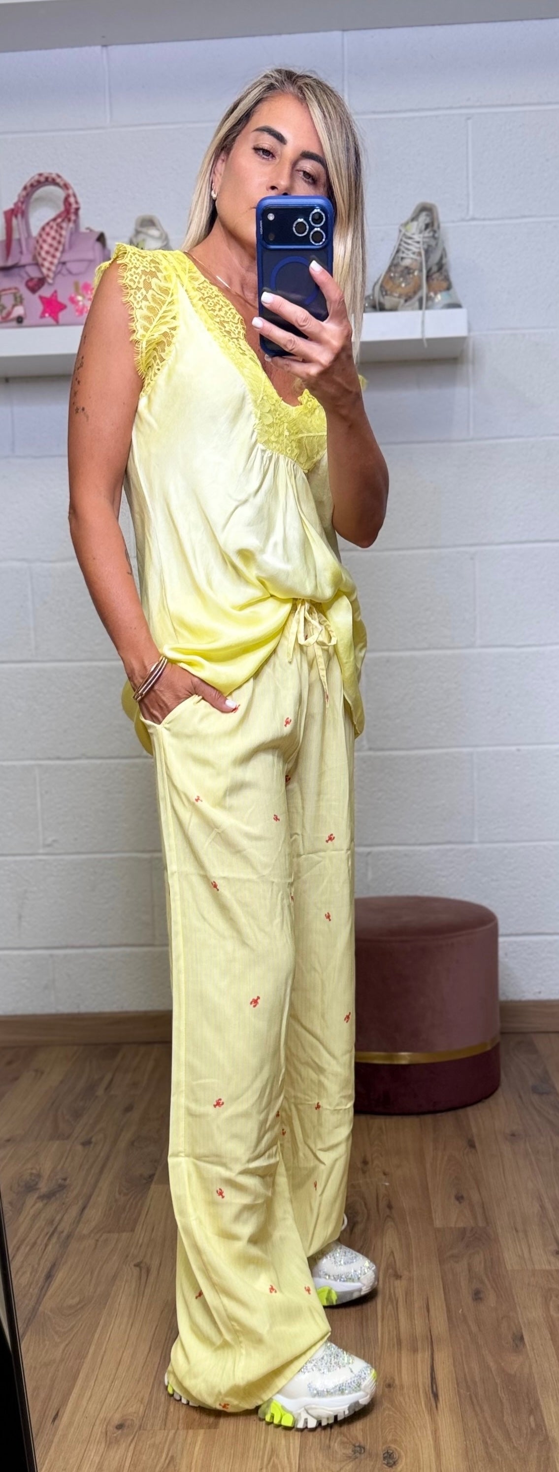 Abpink. Top in viscosa e pantalone in cotone leggero