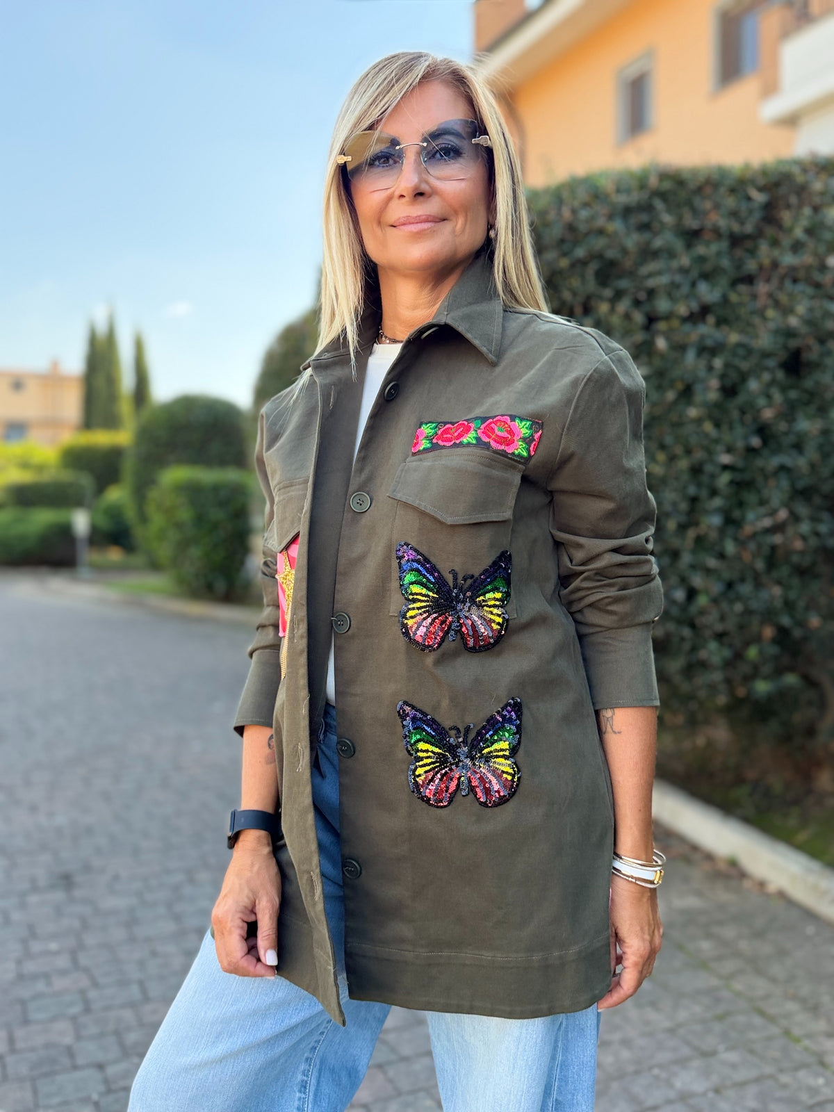 Abpink. Charlotte farfalle