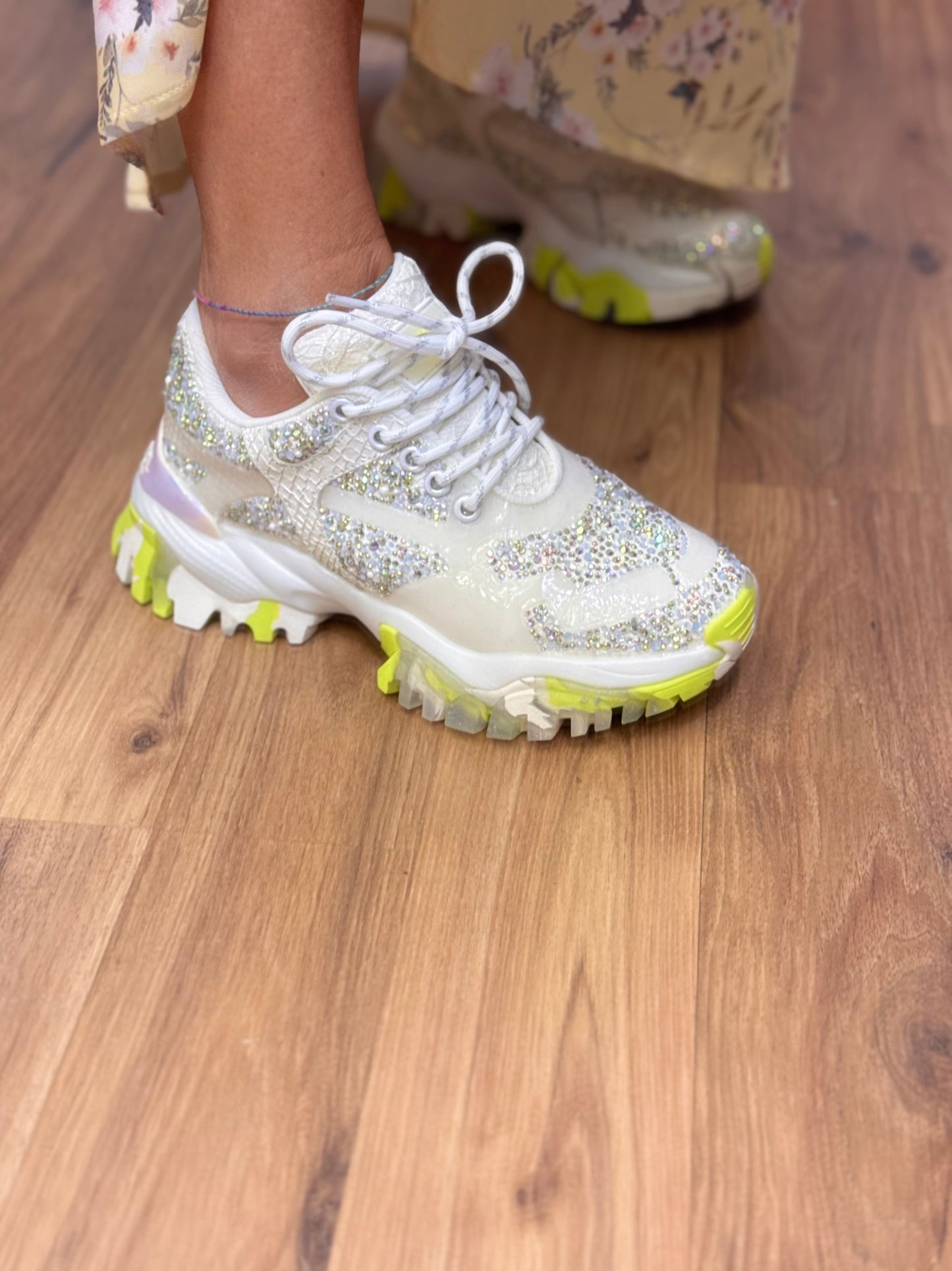 Joia Paris.sneakers Swarovski Bianchi