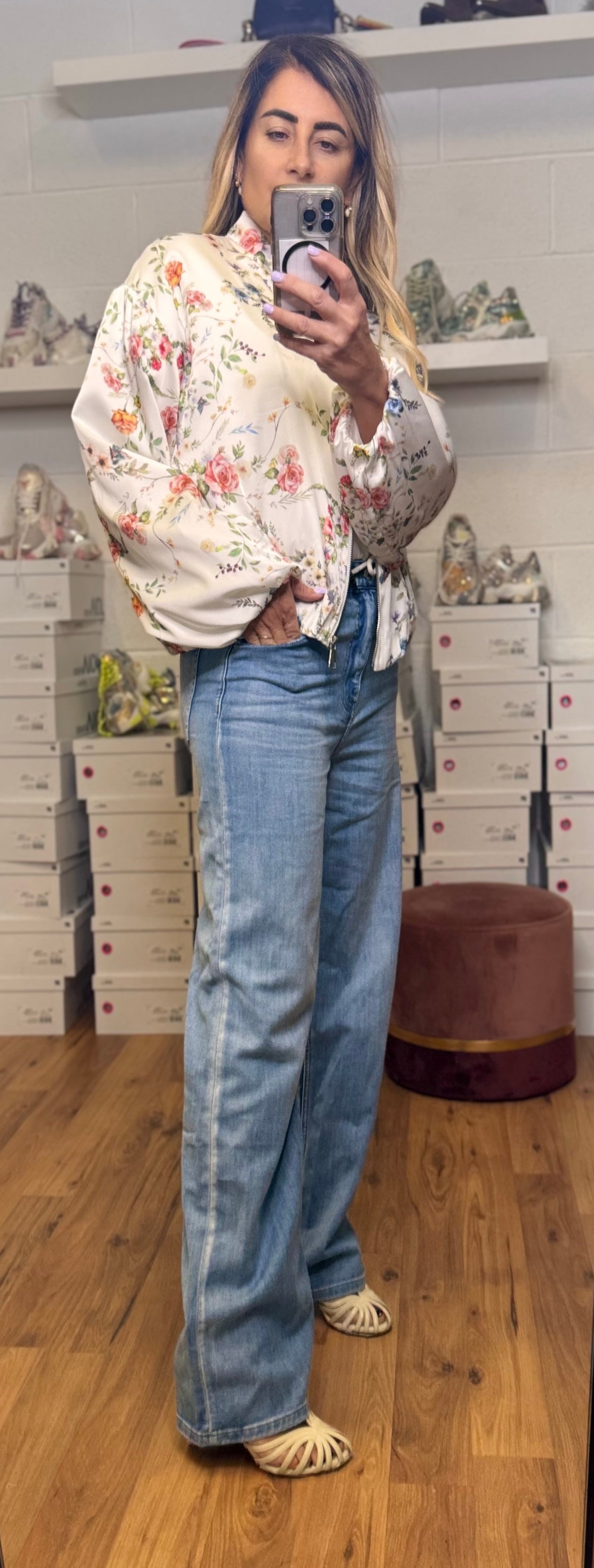 Le Streghe. Jeans Wide Leg Denim Lavaggio Medio-50%