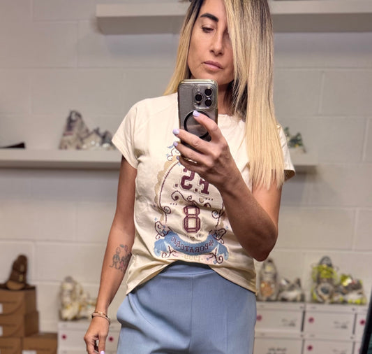 Front Street. T-shirt ecru