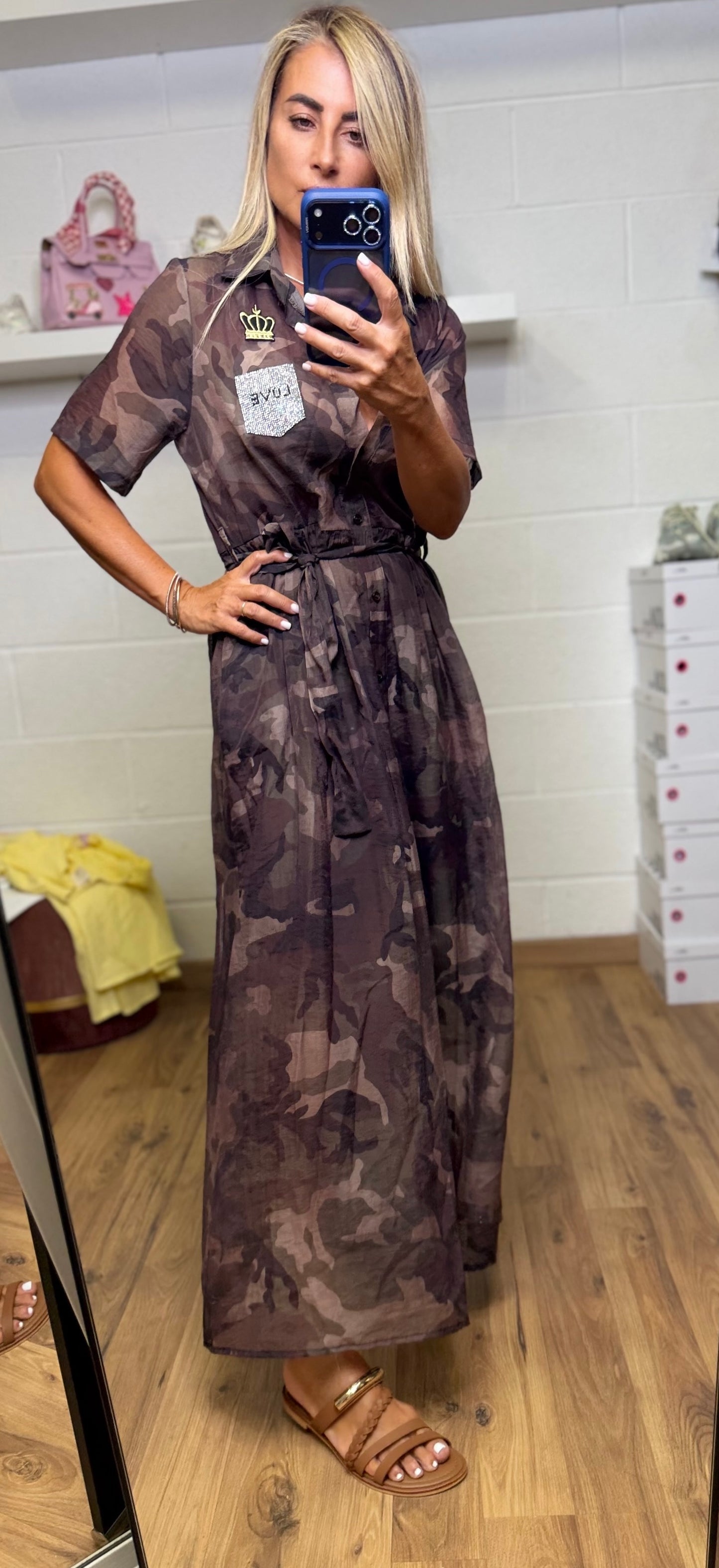 ABpink. Chemisier camouflage con dettagli unici
