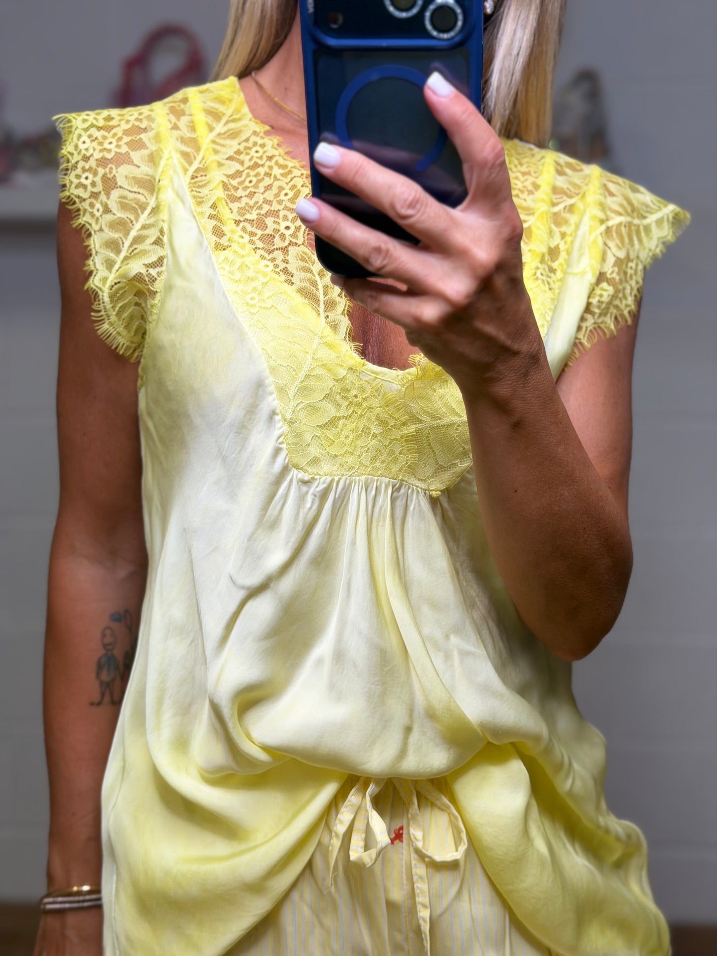 Abpink. Top in viscosa e pantalone in cotone leggero
