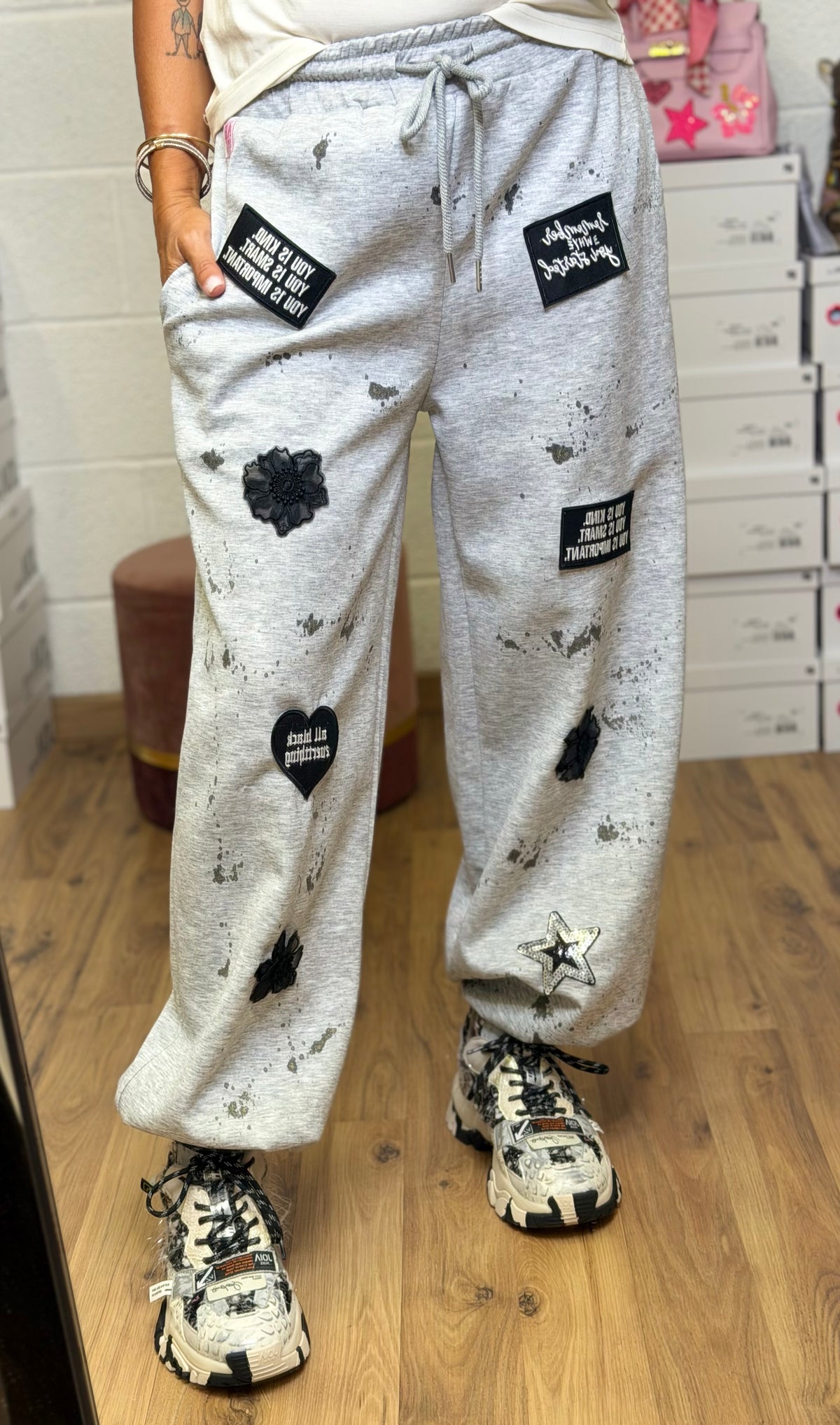 Abpink. Pantalone Jogger Patch