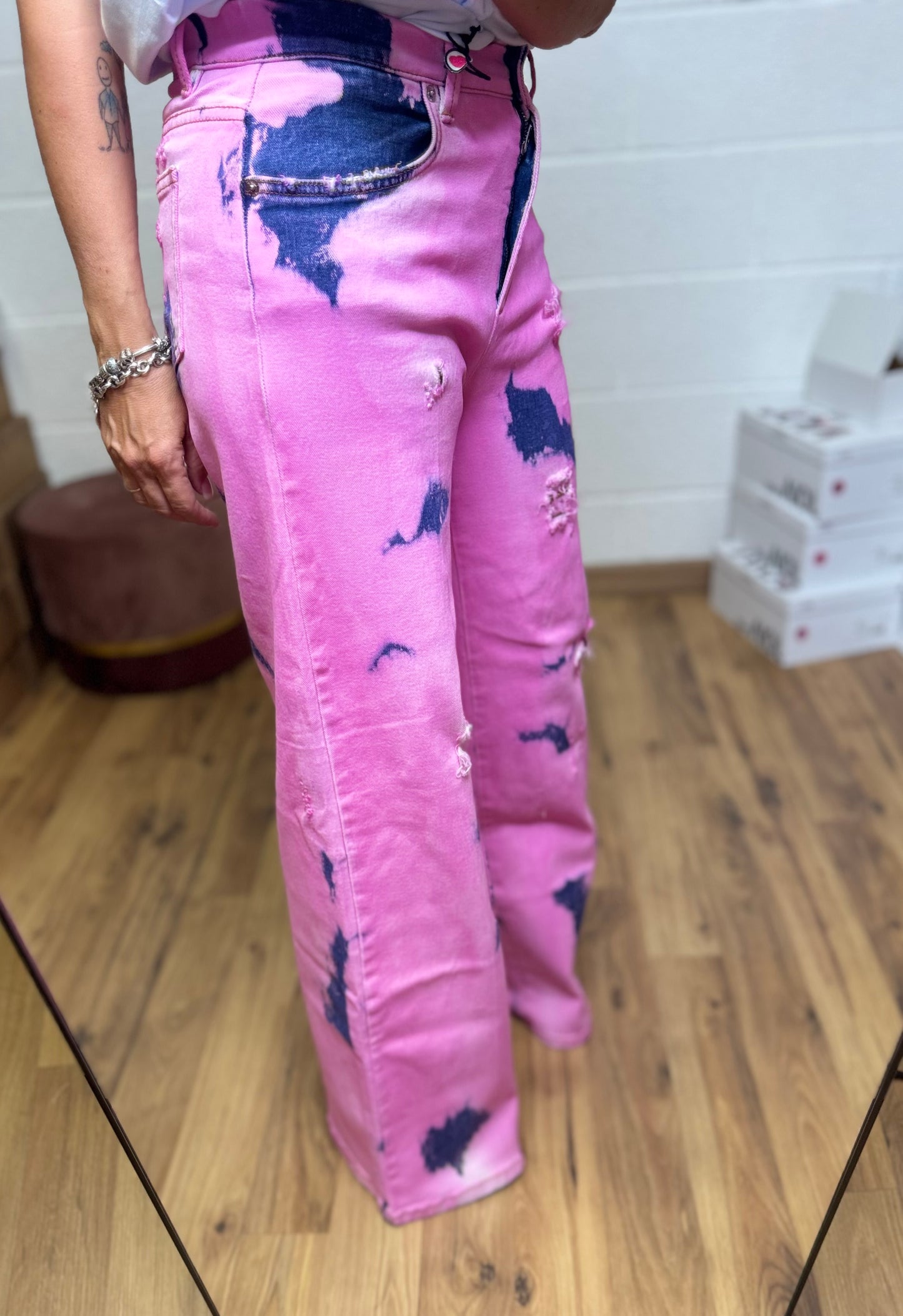 I love my pants. Pantalone fucsia