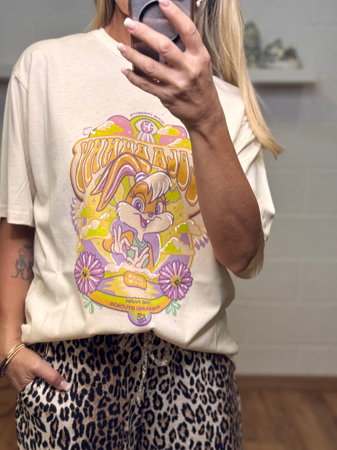 Front Street. T-shirt cartoon-50%