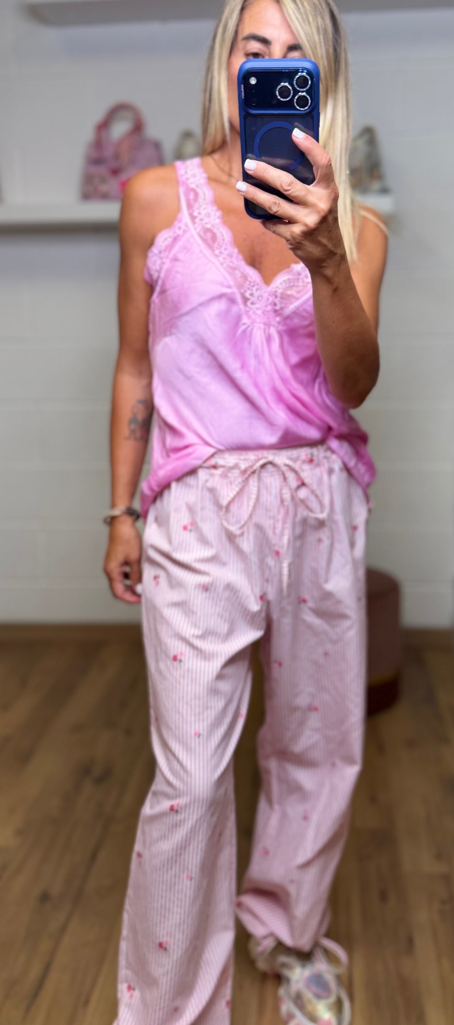 Abpink. Top in viscosa e pantalone in cotone leggero