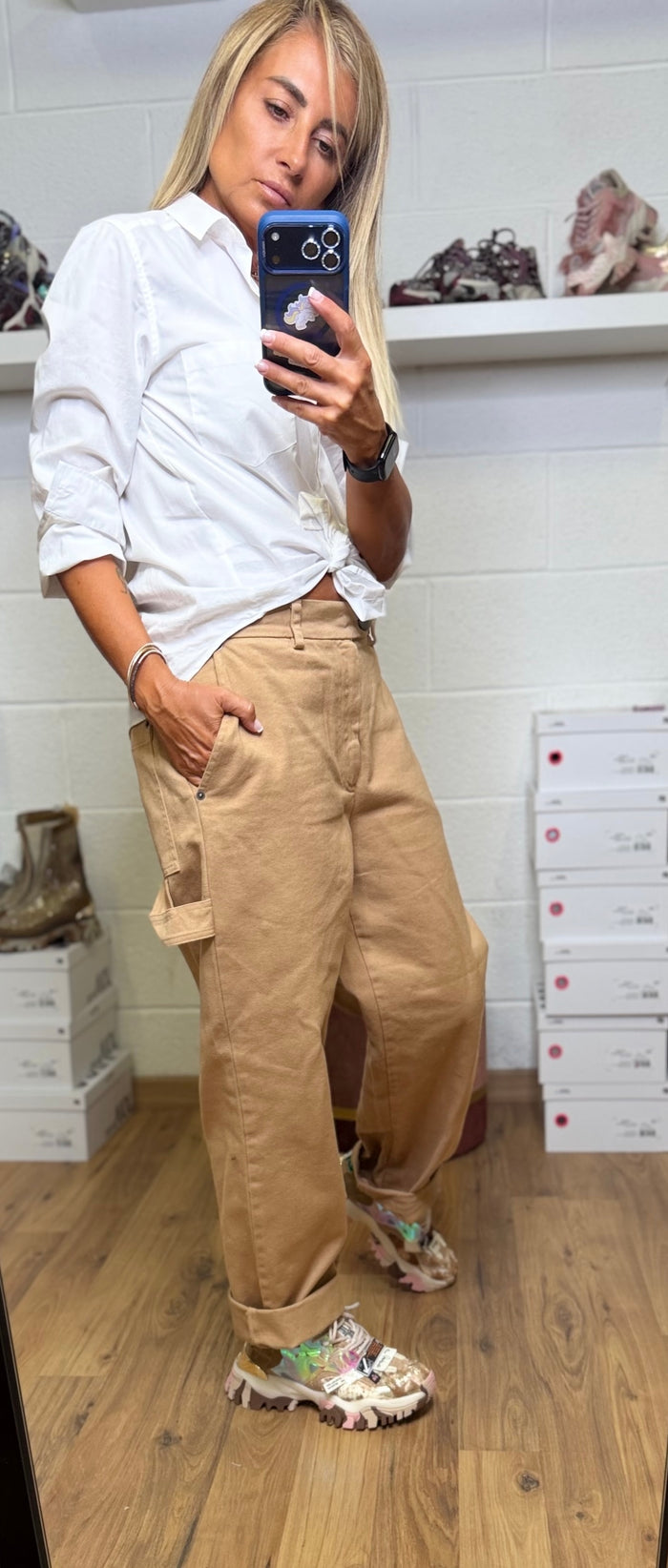 Eva Boutique 21, Maison crazy worker.panta worker camel