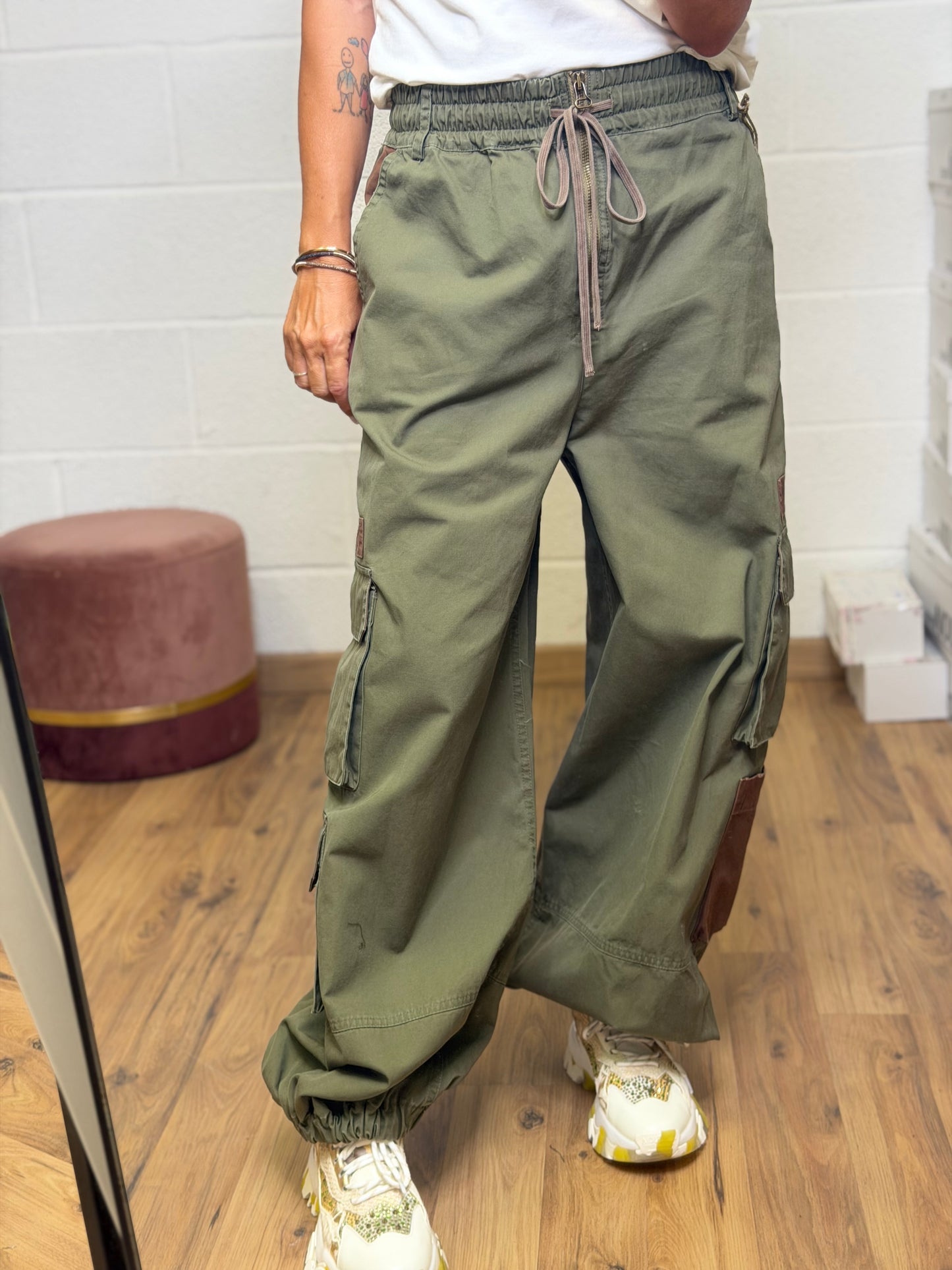 Front Street. Pantalone Cargo Utility – Verde Militare