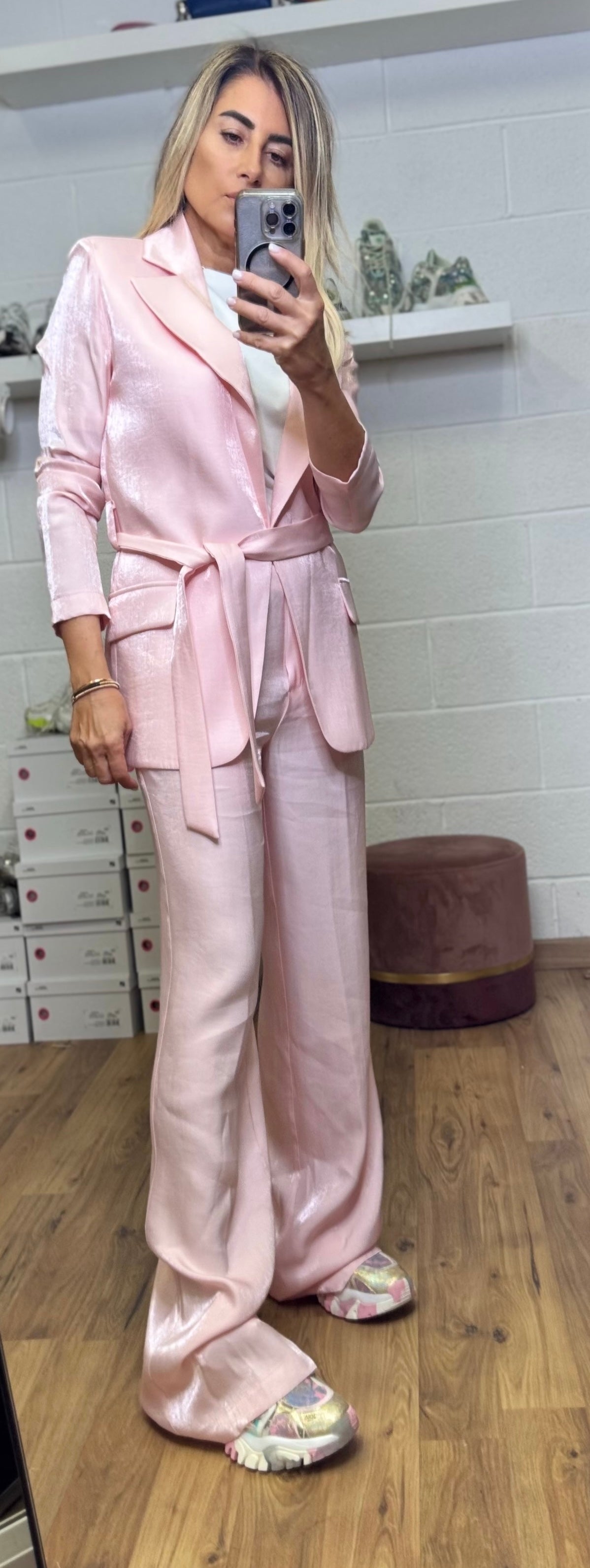 Mimi et Mama. Tailleur rosa baby