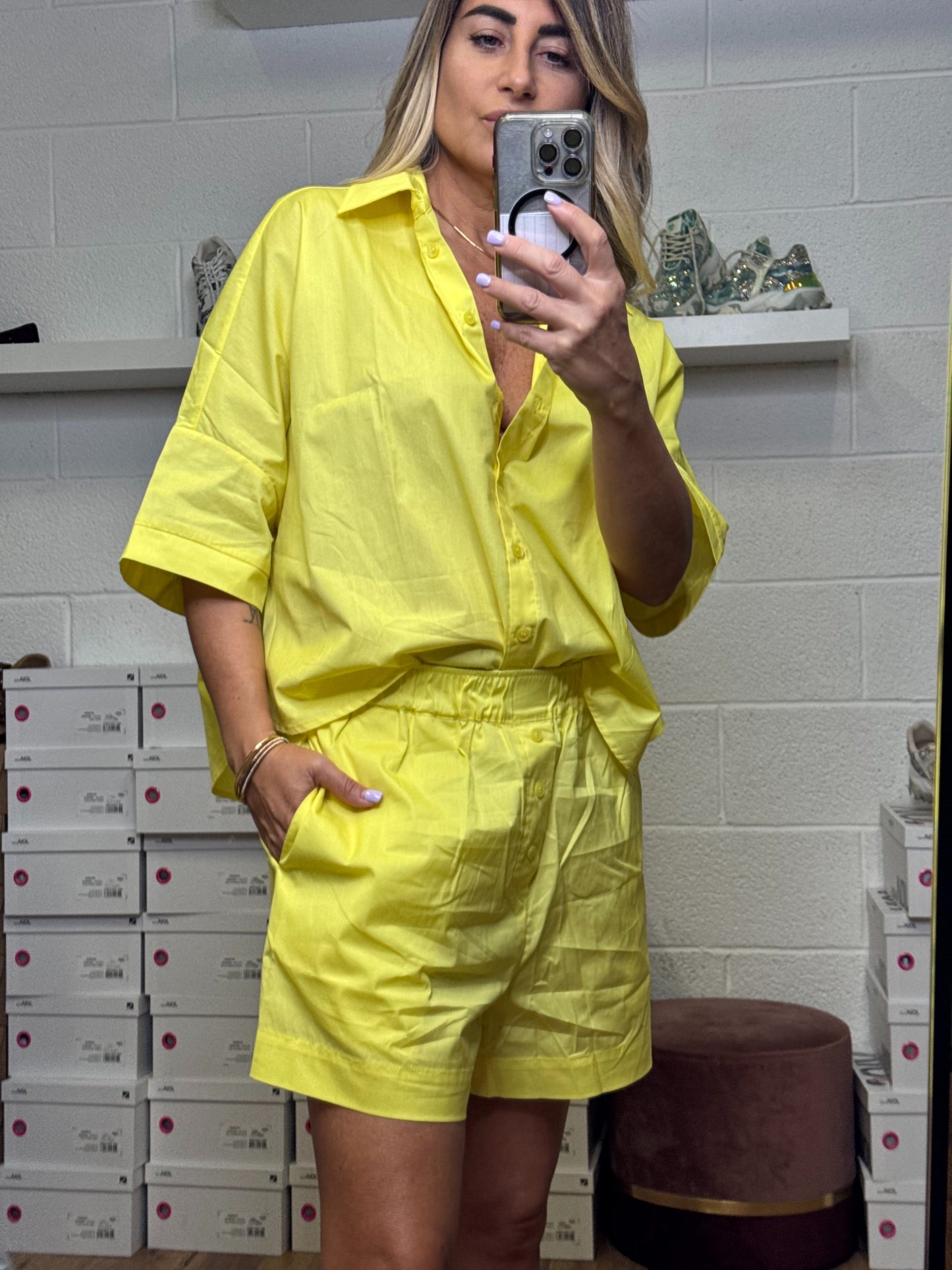Emma Red. Bermuda giallo-40%
