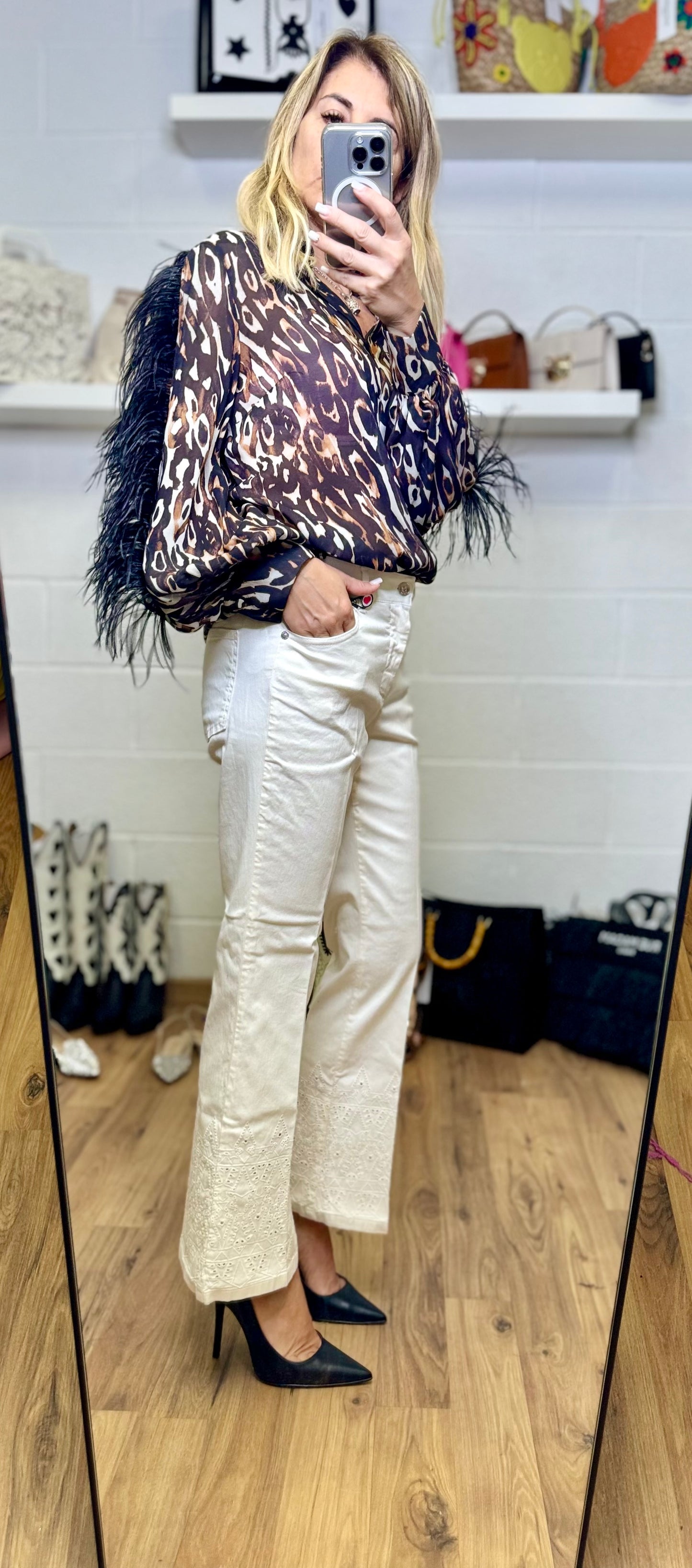 I love my pants. Pantalone bianco