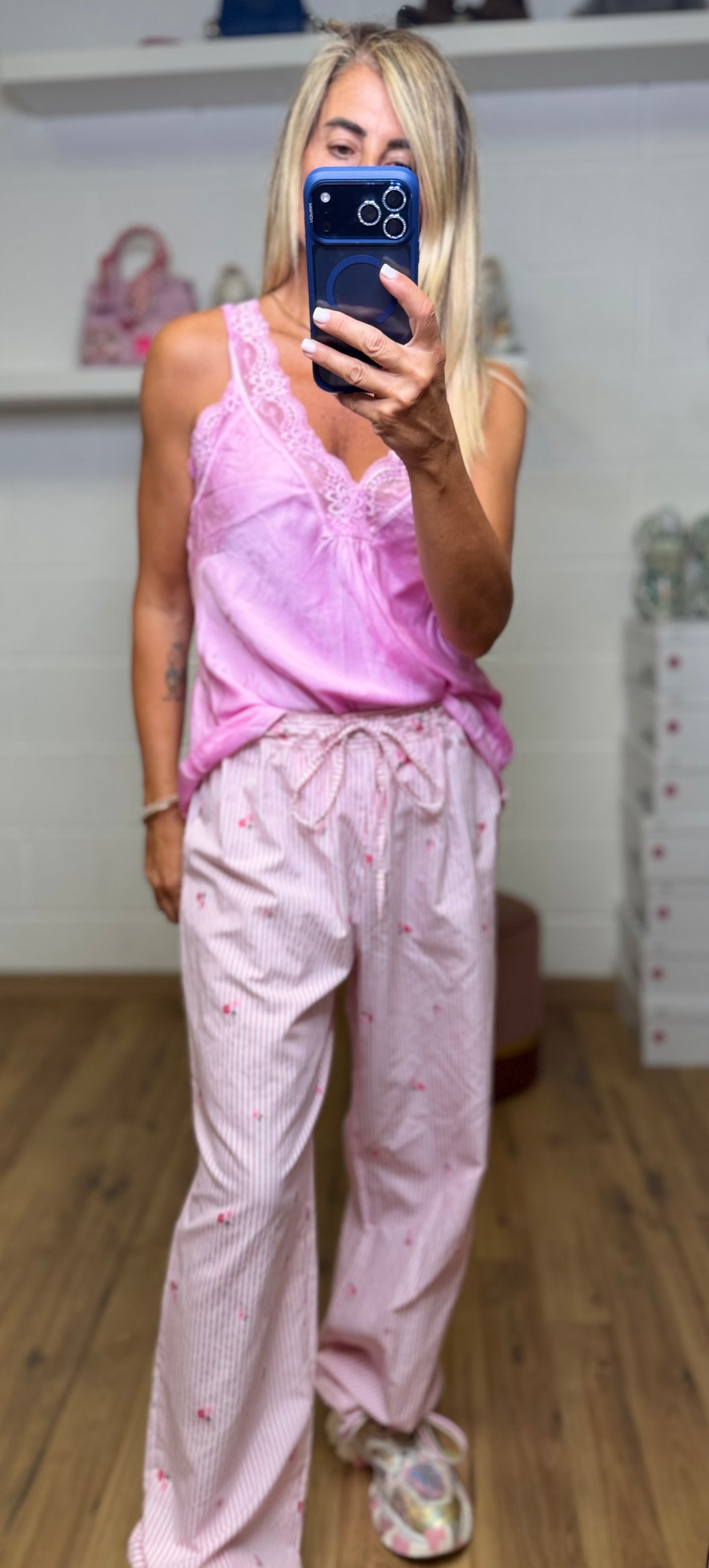 Abpink. Top in viscosa e pantalone in cotone leggero